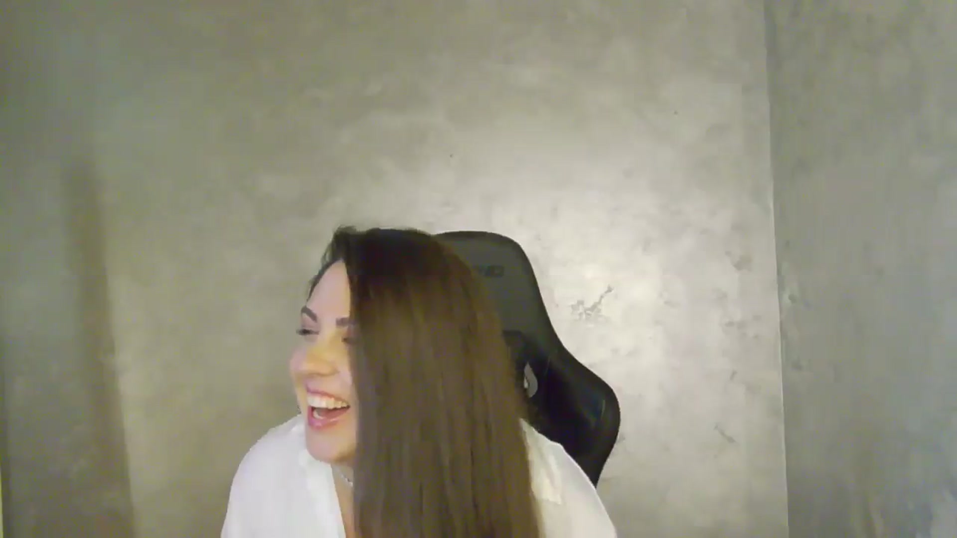 Gallery image thumbnail from NotVanilla's myfreecams stream on, 07/29/2025, 03:39 image 13 of 20