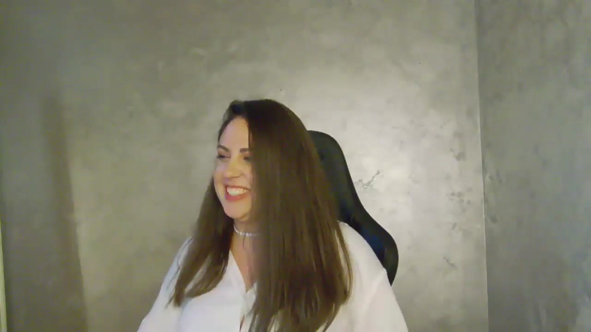 Gallery image thumbnail from NotVanilla's myfreecams stream on, 07/29/2025, 03:39 image 18 of 20