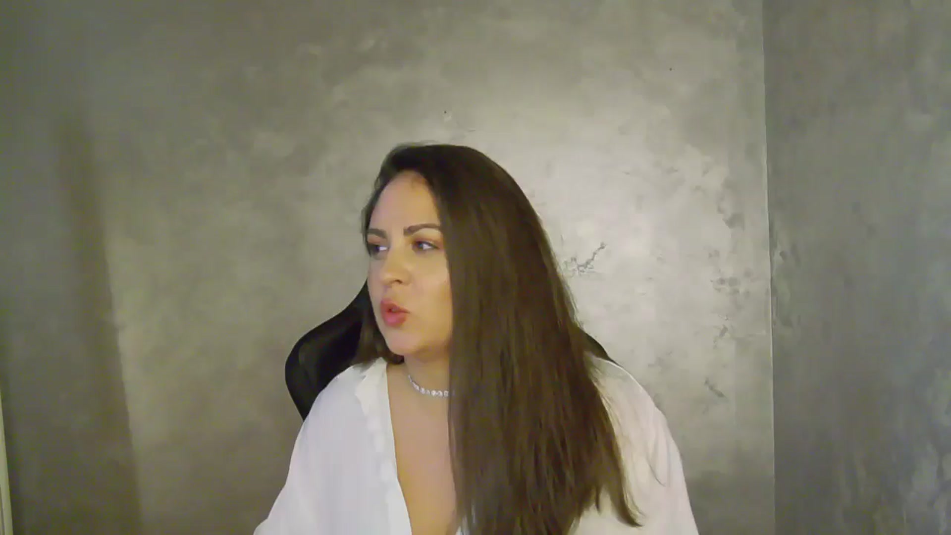Gallery image thumbnail from NotVanilla's myfreecams stream on, 07/29/2025, 03:39 image 9 of 20