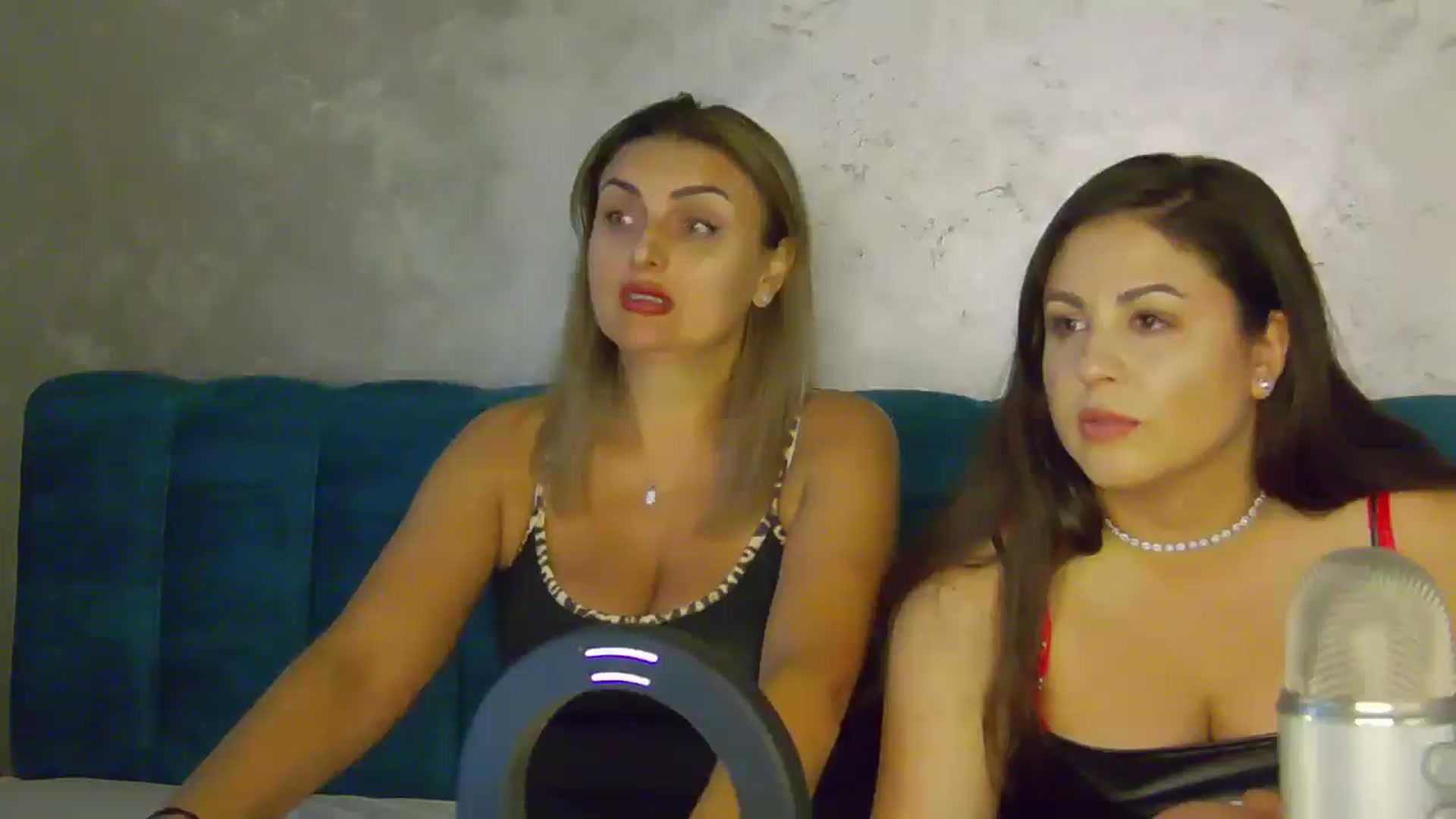 Gallery image thumbnail from NotVanilla's myfreecams stream on, 08/01/2025, 24:02 image 13 of 20