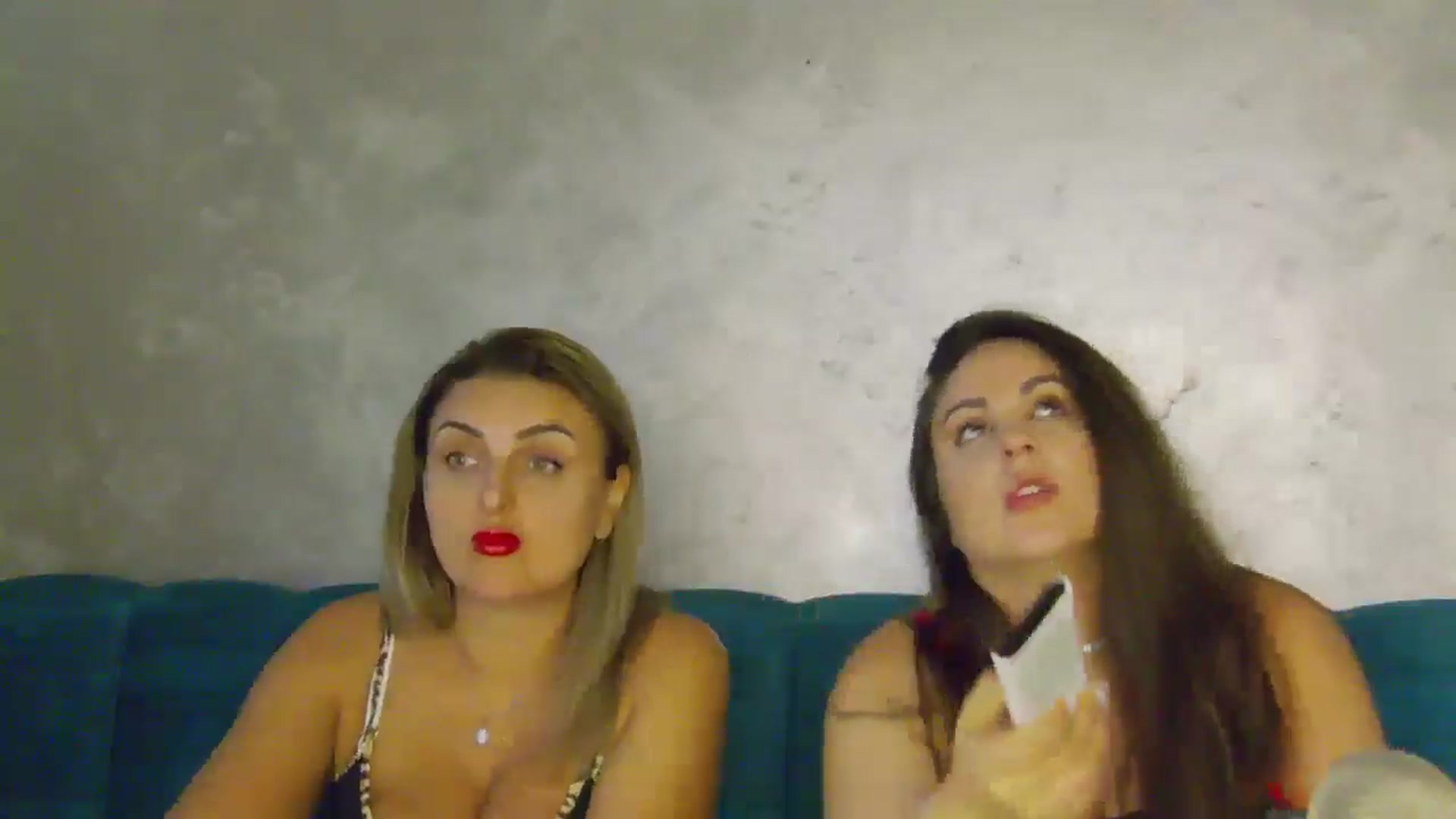 Gallery image thumbnail from NotVanilla's myfreecams stream on, 08/01/2025, 03:35 image 5 of 20