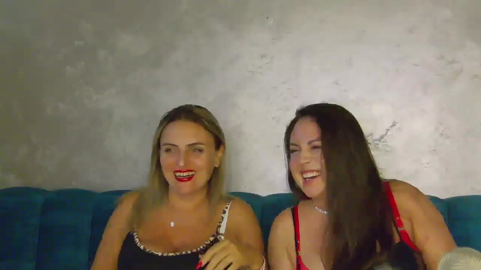 Gallery image thumbnail from NotVanilla's myfreecams stream on, 08/01/2025, 03:35 image 12 of 20