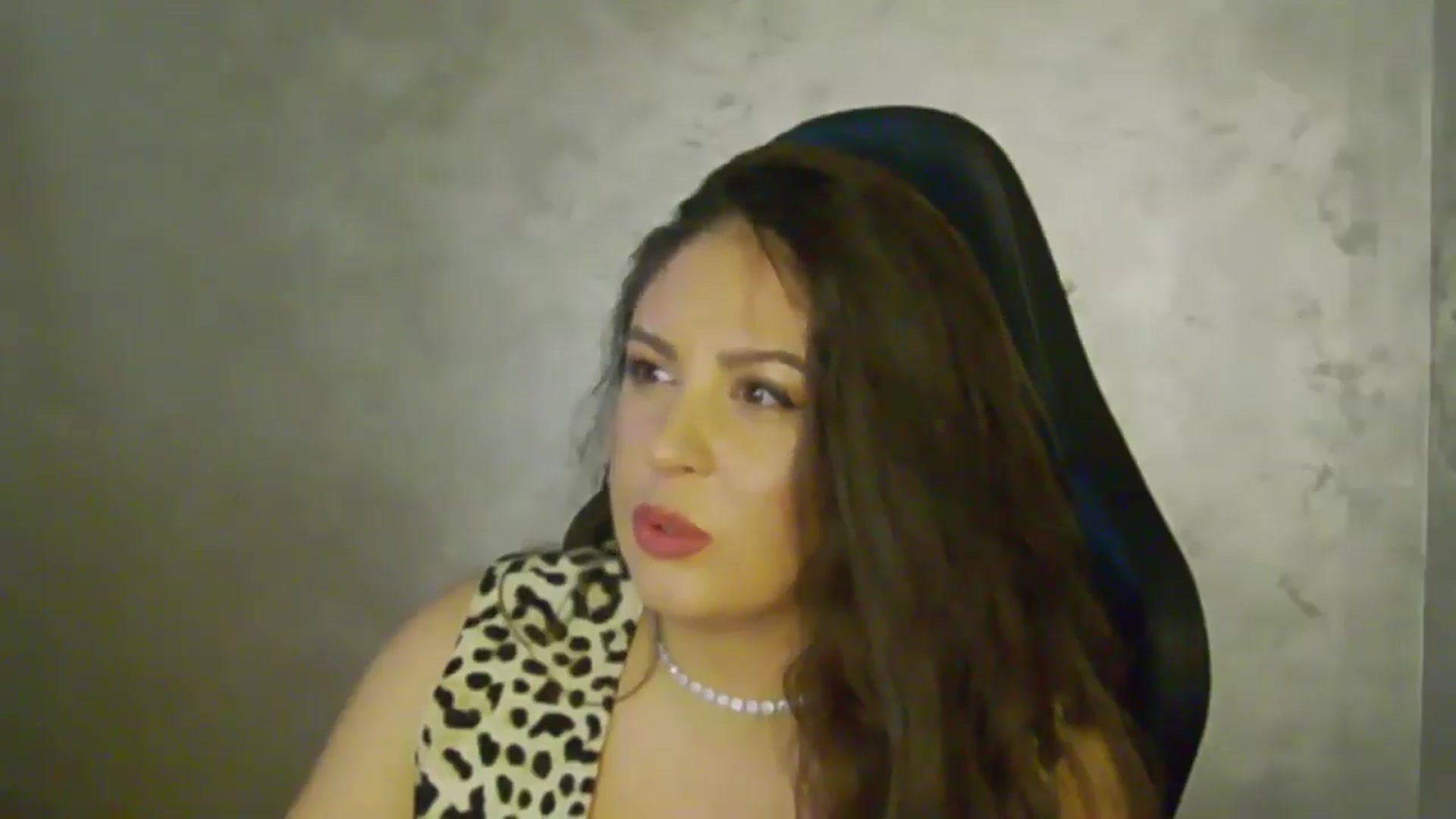 Gallery image thumbnail from NotVanilla's myfreecams stream on, 09/02/2025, 24:26 image 4 of 20