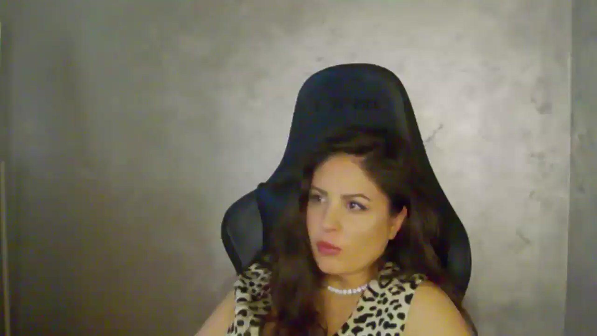 Gallery image thumbnail from NotVanilla's myfreecams stream on, 09/02/2025, 04:00 image 1 of 20