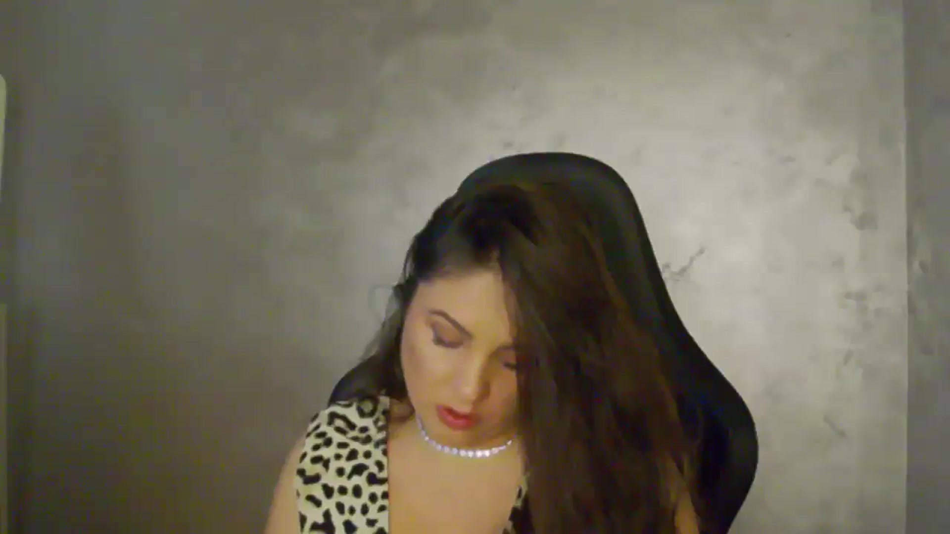 Gallery image thumbnail from NotVanilla's myfreecams stream on, 09/02/2025, 04:00 image 10 of 20