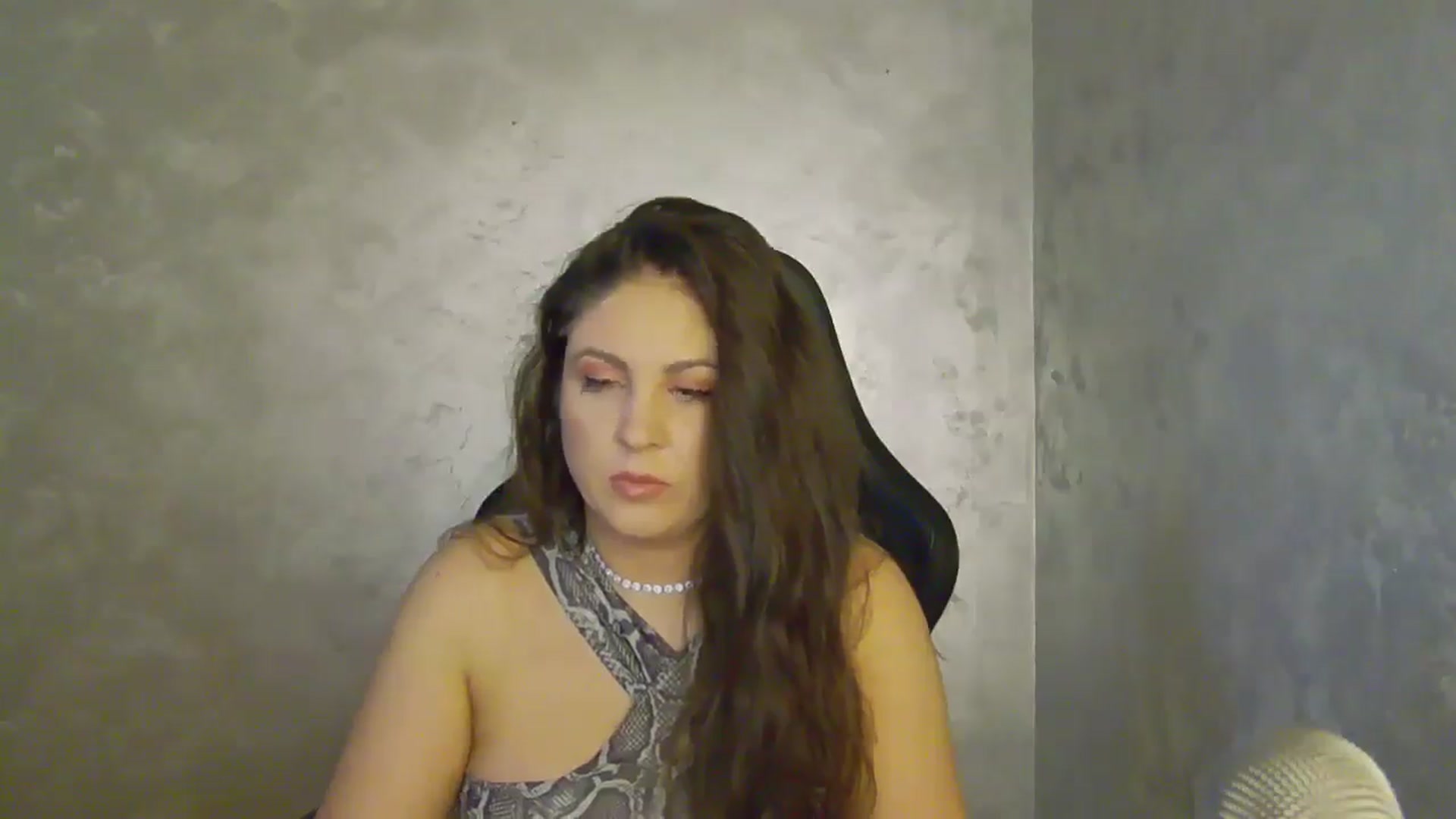 Gallery image thumbnail from NotVanilla's myfreecams stream on, 09/02/2025, 22:51 image 8 of 20