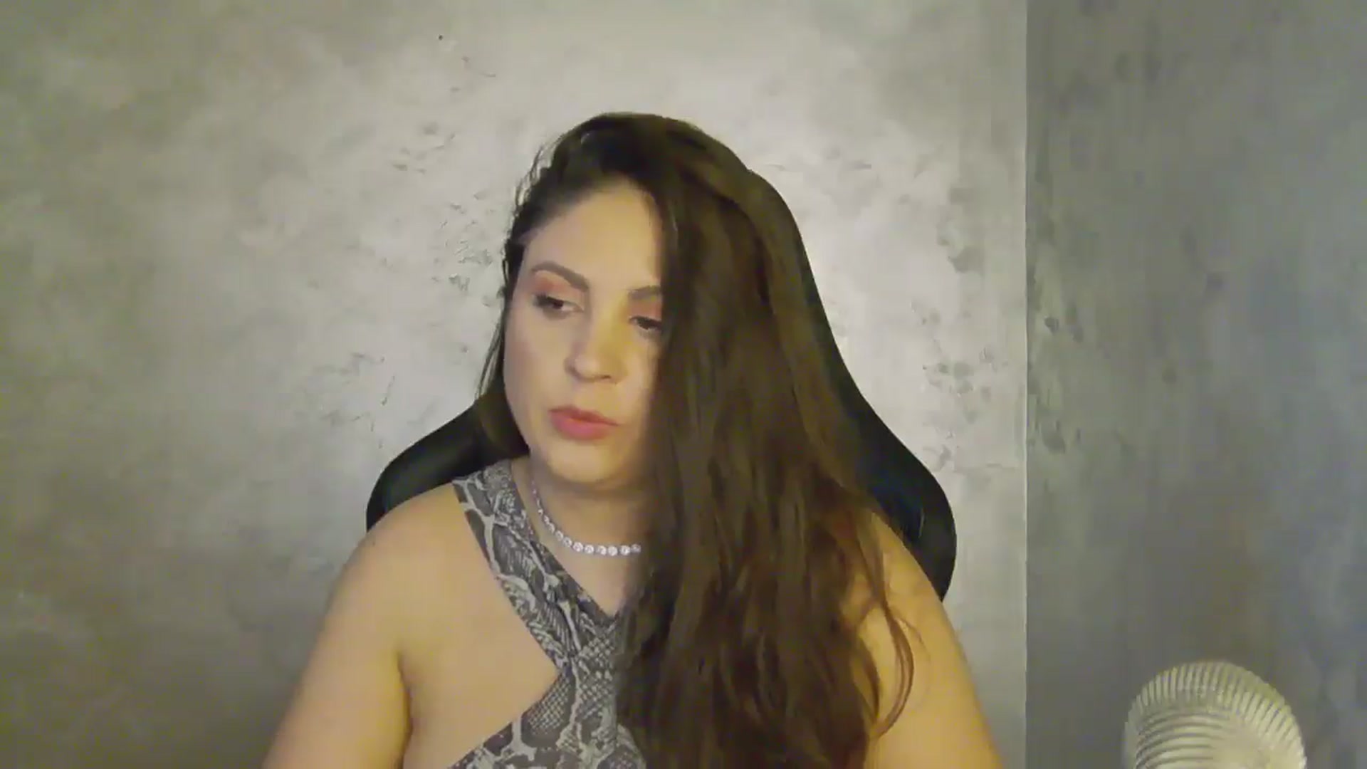 Gallery image thumbnail from NotVanilla's myfreecams stream on, 09/03/2025, 24:48 image 9 of 20
