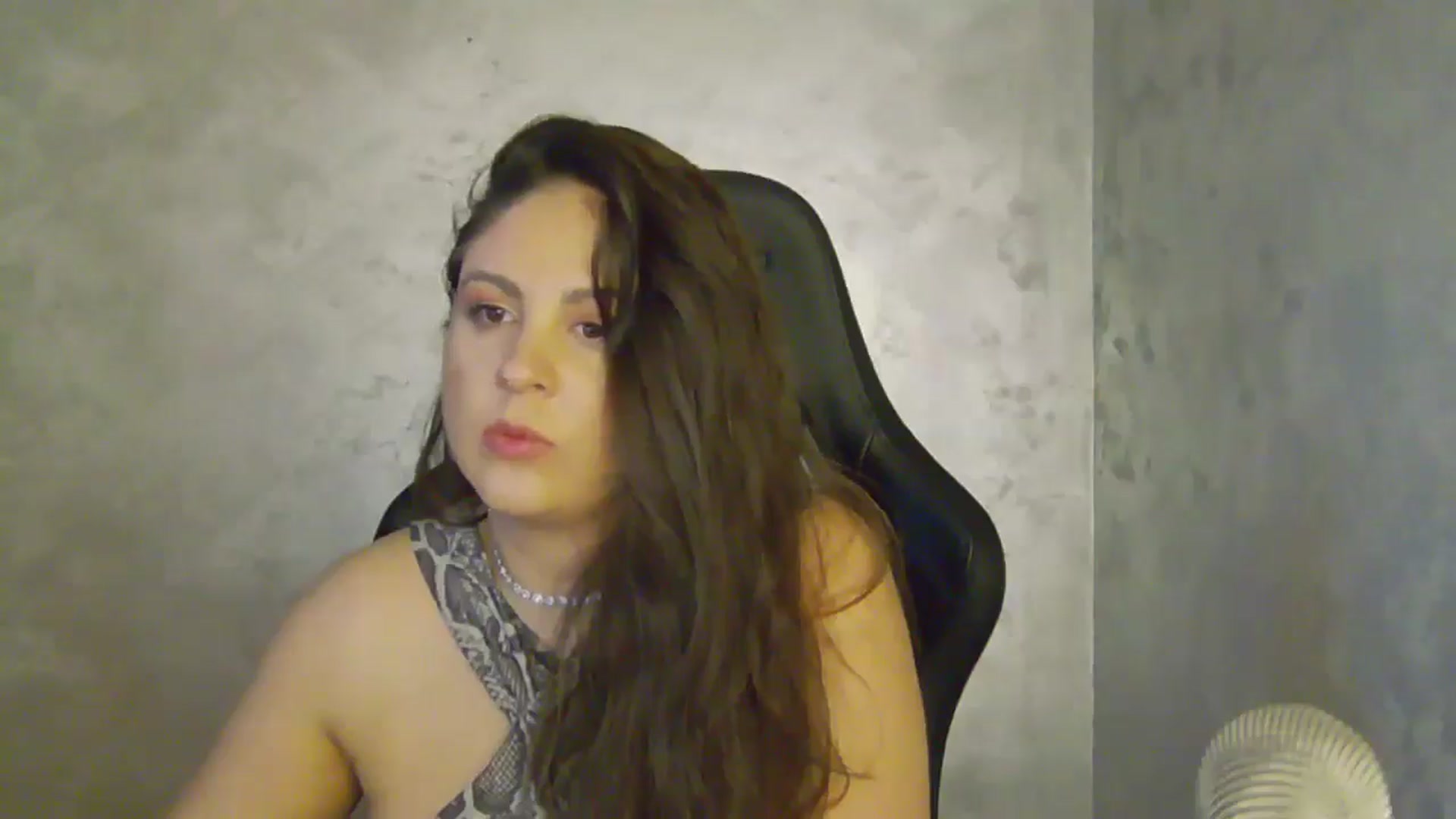 Gallery image thumbnail from NotVanilla's myfreecams stream on, 09/03/2025, 24:48 image 11 of 20