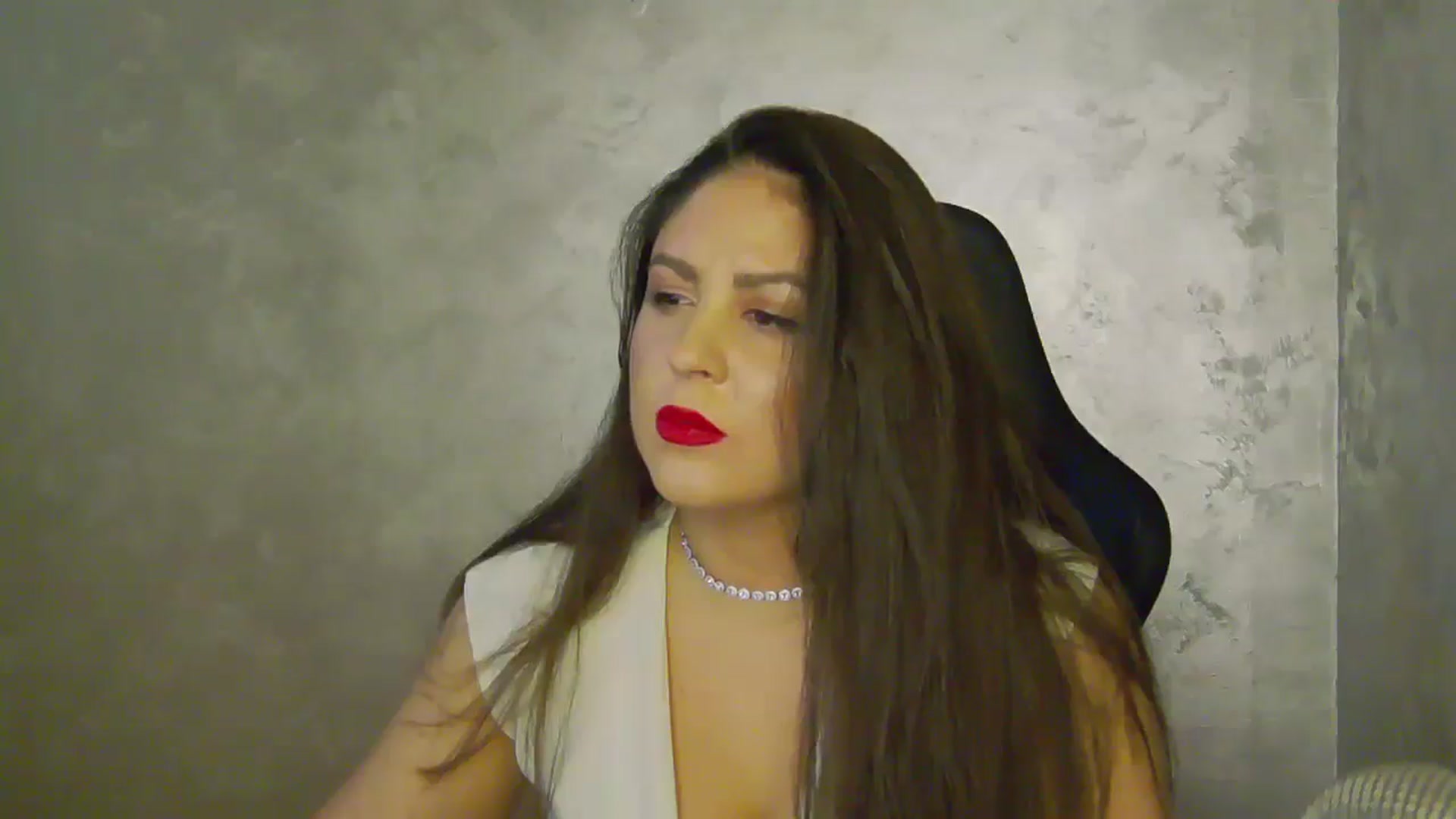 Gallery image thumbnail from NotVanilla's myfreecams stream on, 09/04/2025, 24:08 image 10 of 20