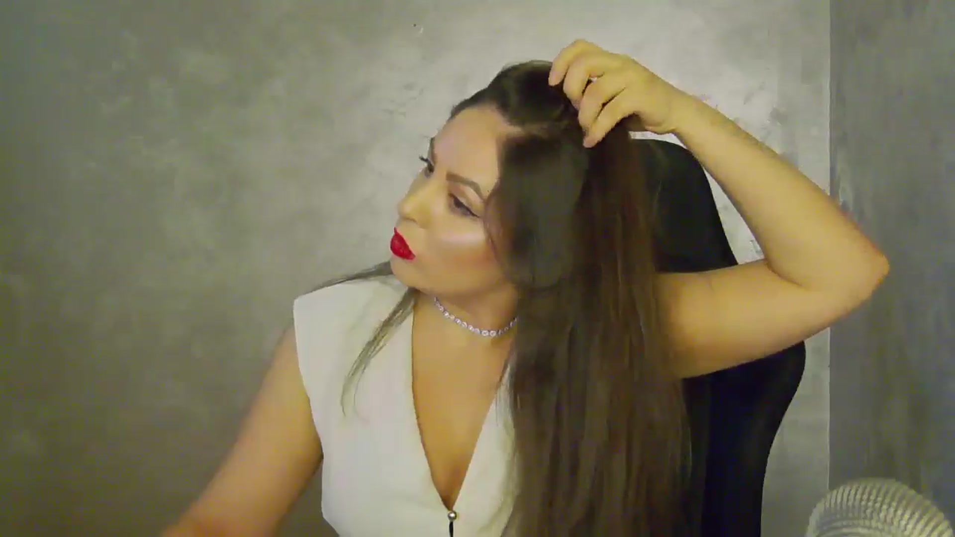 Gallery image thumbnail from NotVanilla's myfreecams stream on, 09/04/2025, 24:08 image 19 of 20