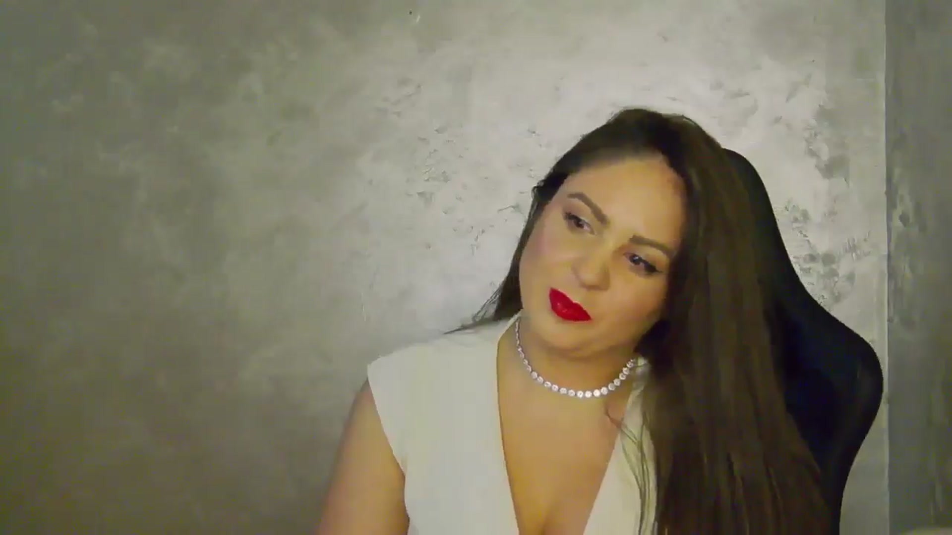 Gallery image thumbnail from NotVanilla's myfreecams stream on, 09/04/2025, 06:35 image 5 of 20