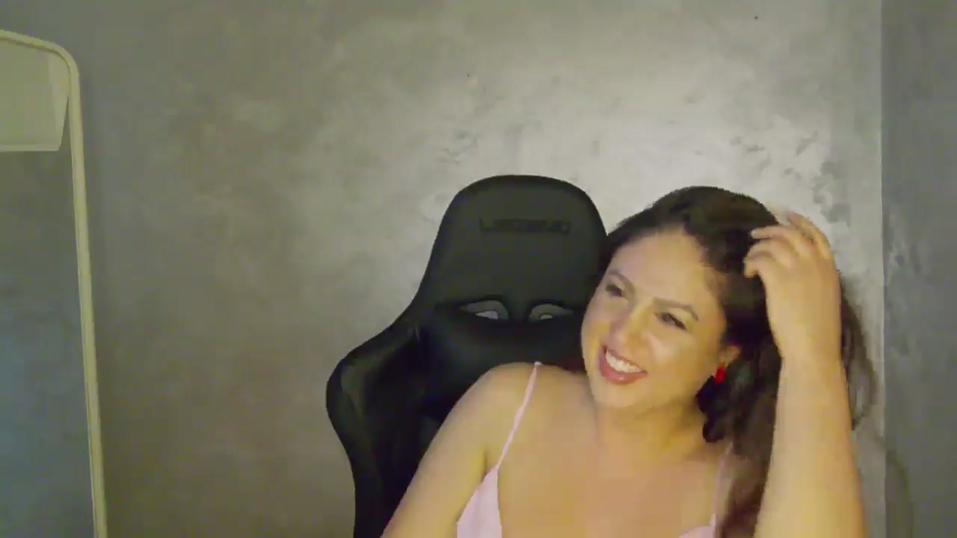 Gallery image thumbnail from NotVanilla's myfreecams stream on, 09/16/2025, 01:16 image 3 of 20