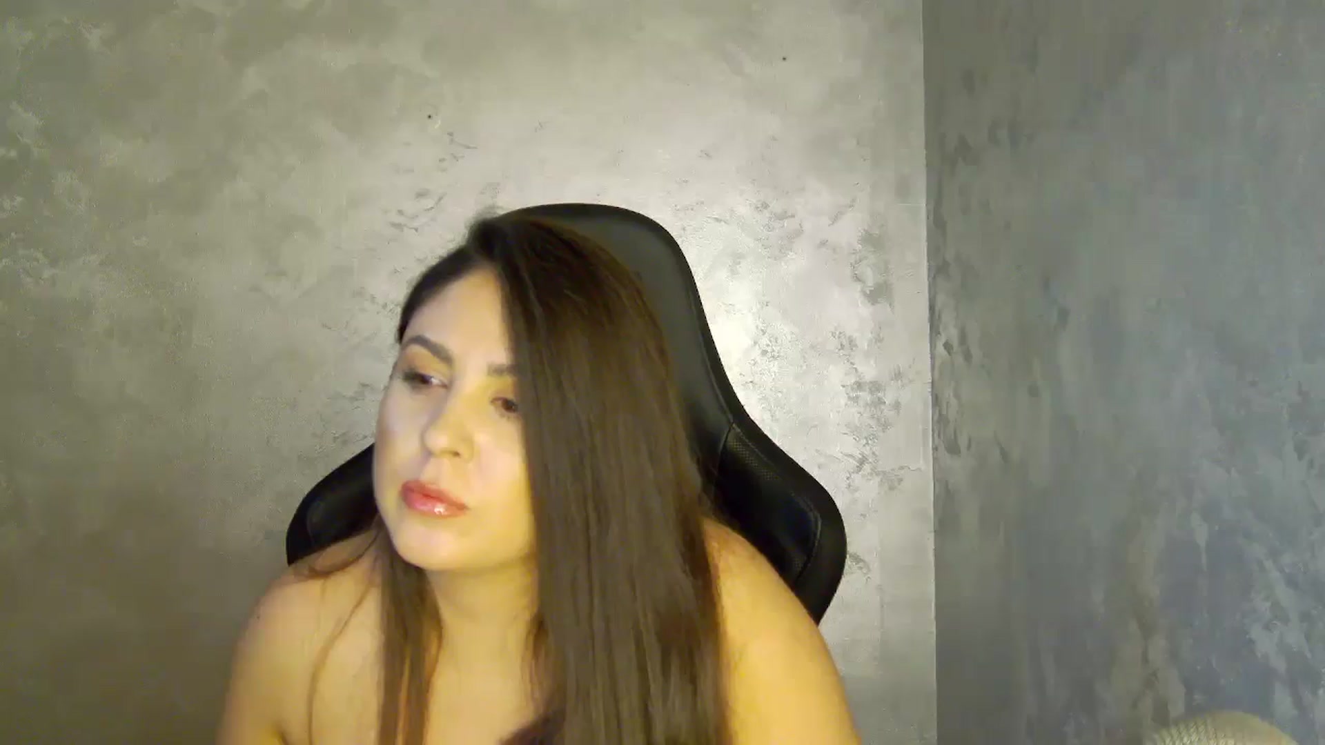 Gallery image thumbnail from NotVanilla's myfreecams stream on, 09/16/2025, 23:11 image 6 of 20