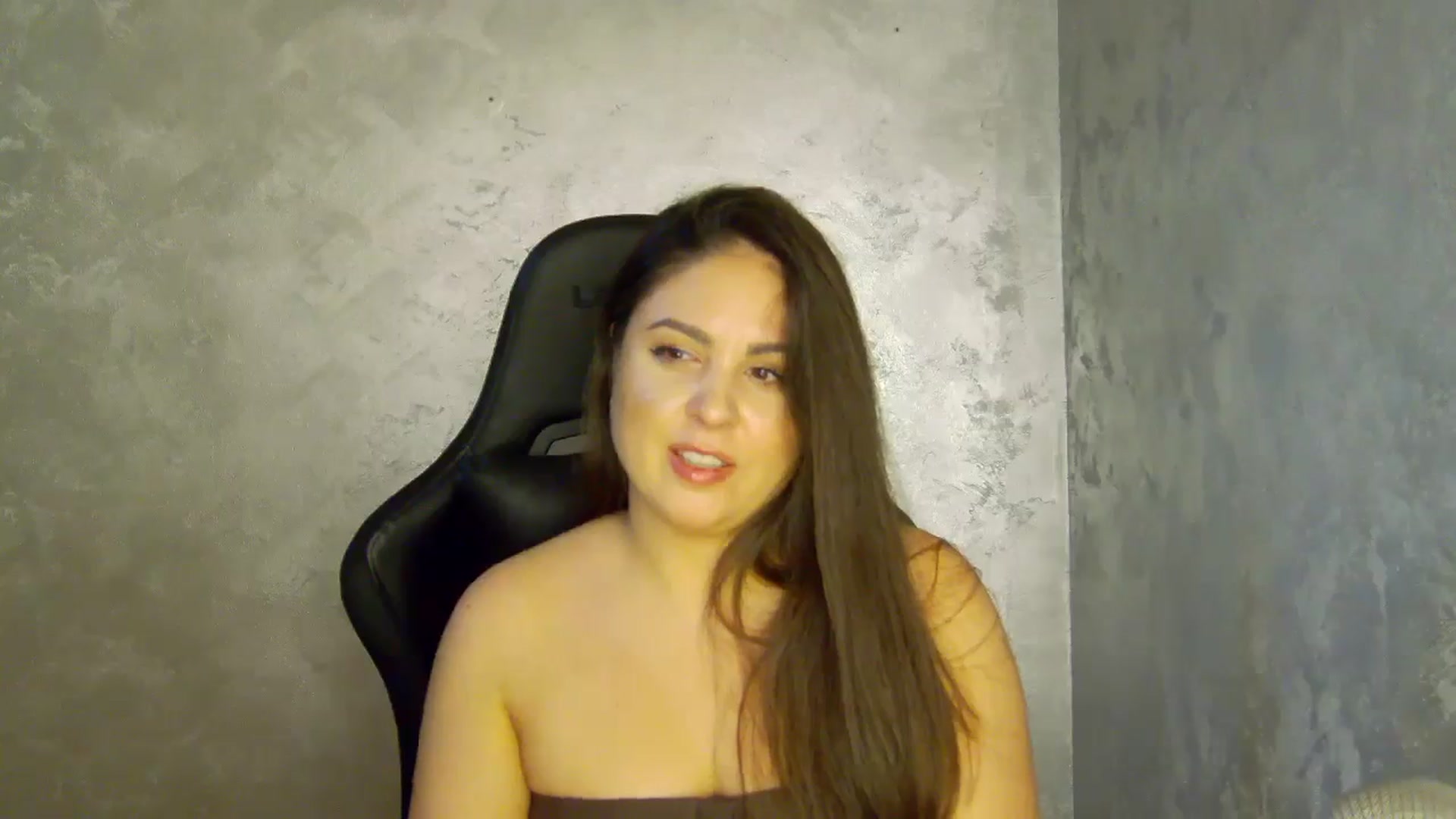 Gallery image thumbnail from NotVanilla's myfreecams stream on, 09/17/2025, 03:47 image 8 of 20