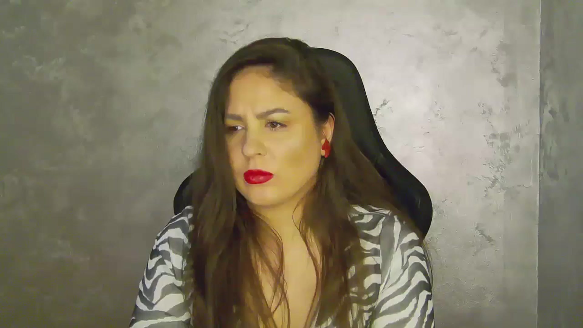 Gallery image thumbnail from NotVanilla's myfreecams stream on, 09/18/2025, 02:00 image 14 of 20