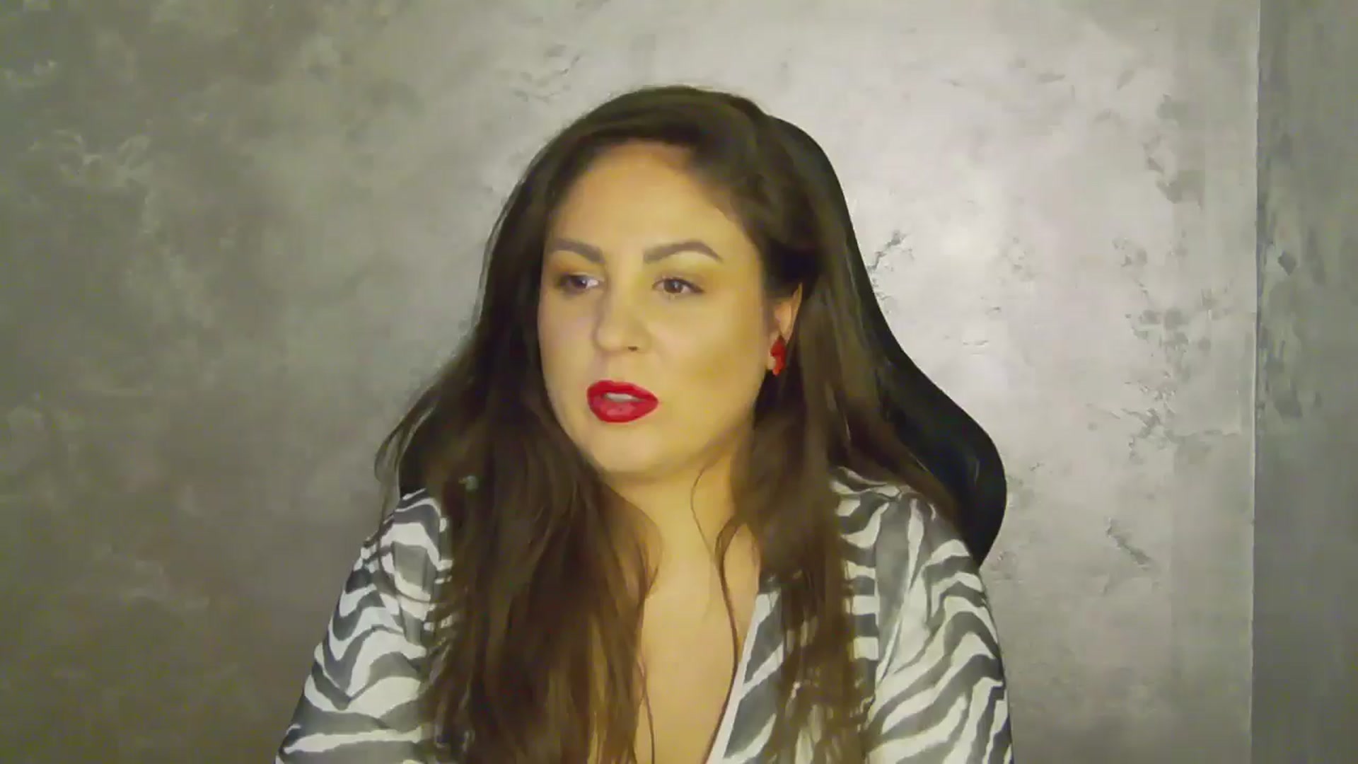 Gallery image thumbnail from NotVanilla's myfreecams stream on, 09/18/2025, 02:00 image 1 of 20