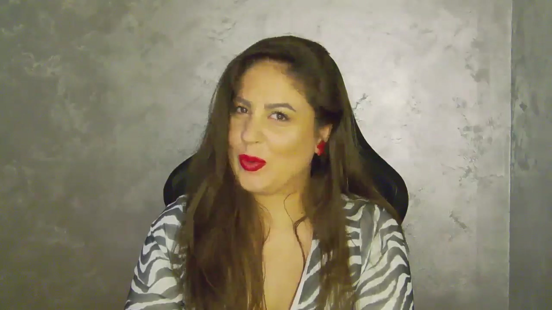 Gallery image thumbnail from NotVanilla's myfreecams stream on, 09/18/2025, 02:00 image 4 of 20
