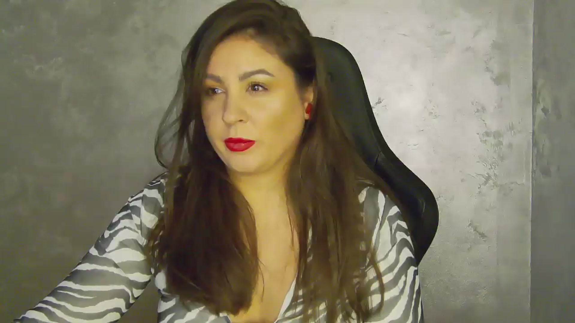 Gallery image thumbnail from NotVanilla's myfreecams stream on, 09/18/2025, 02:00 image 20 of 20