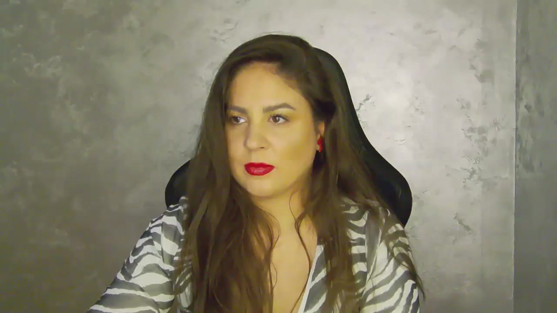 Gallery image thumbnail from NotVanilla's myfreecams stream on, 09/18/2025, 02:00 image 5 of 20