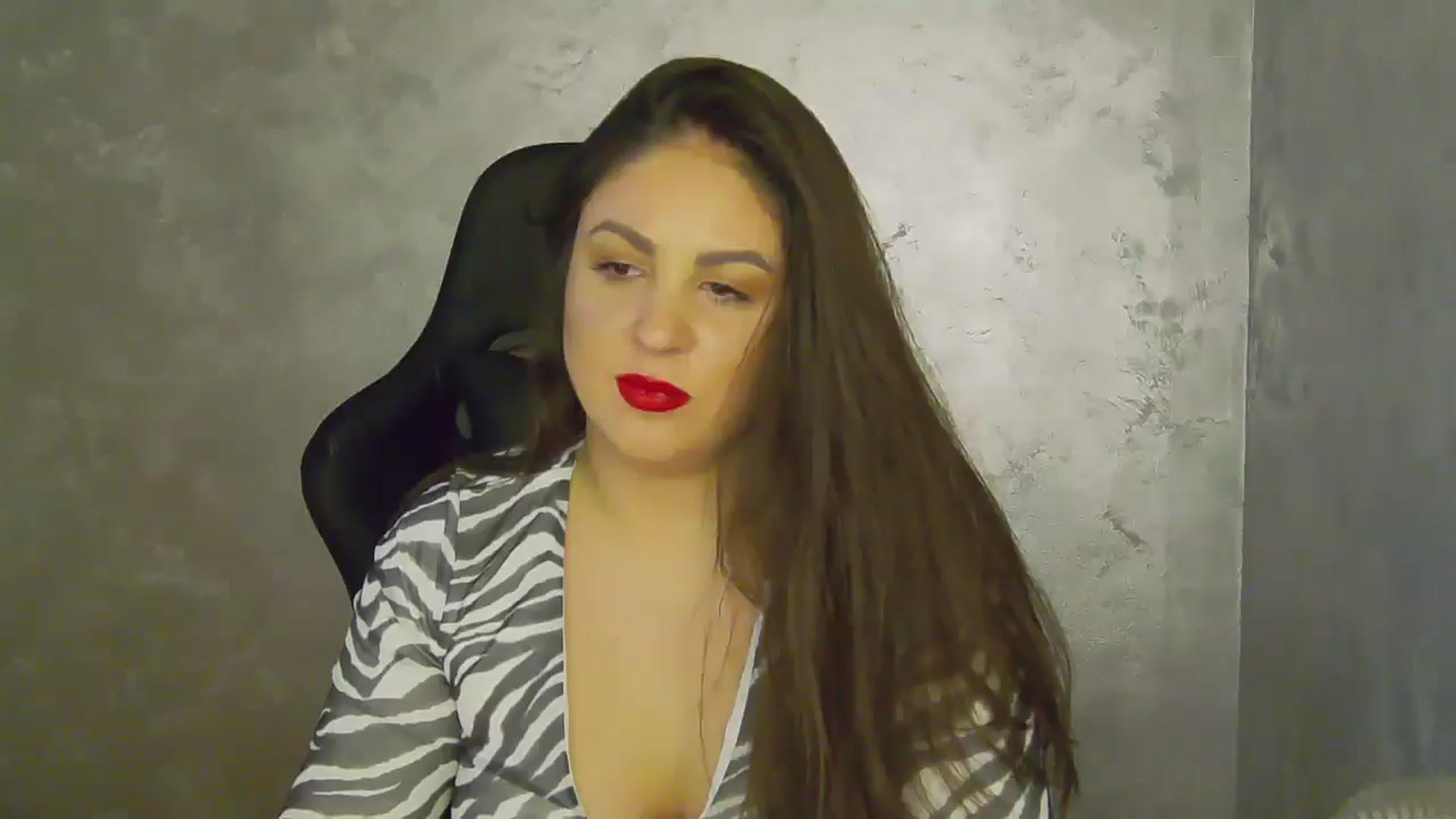 Gallery image thumbnail from NotVanilla's myfreecams stream on, 09/18/2025, 02:43 image 16 of 20