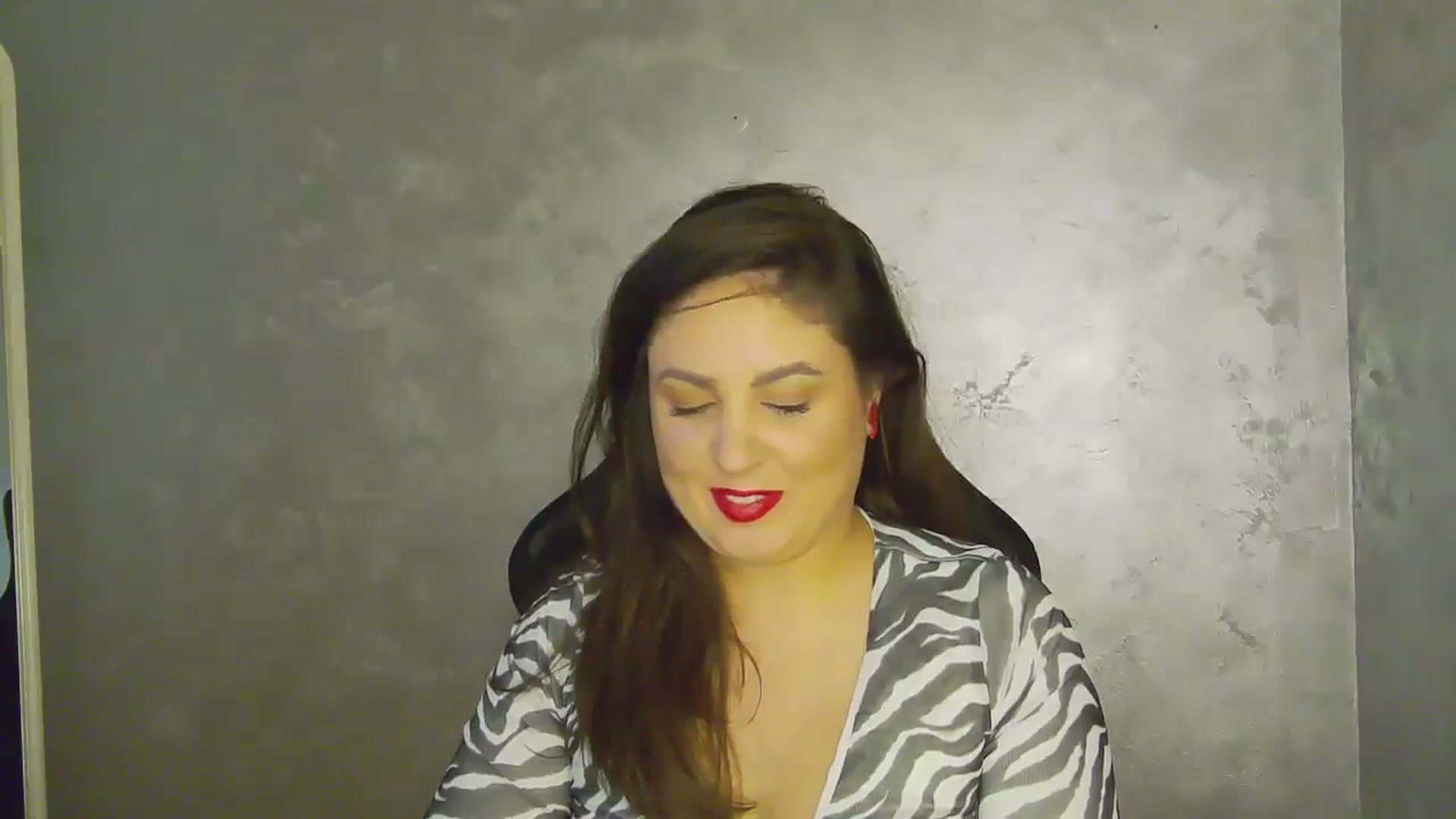 Gallery image thumbnail from NotVanilla's myfreecams stream on, 09/18/2025, 02:43 image 3 of 20