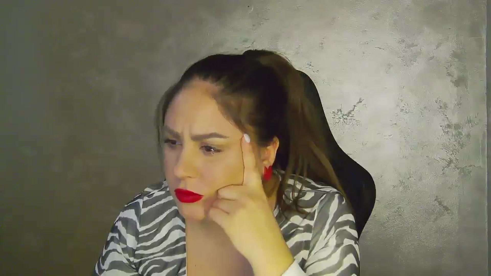 Gallery image thumbnail from NotVanilla's myfreecams stream on, 09/18/2025, 04:02 image 2 of 20