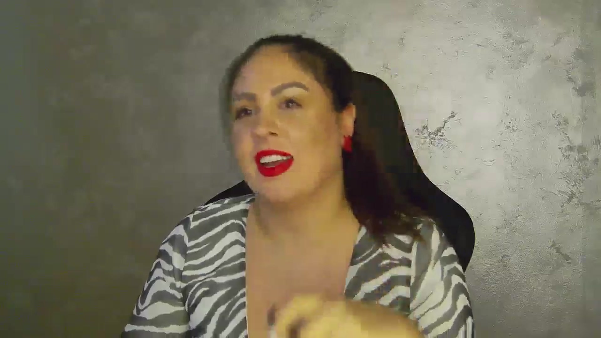 Gallery image thumbnail from NotVanilla's myfreecams stream on, 09/18/2025, 04:02 image 14 of 20
