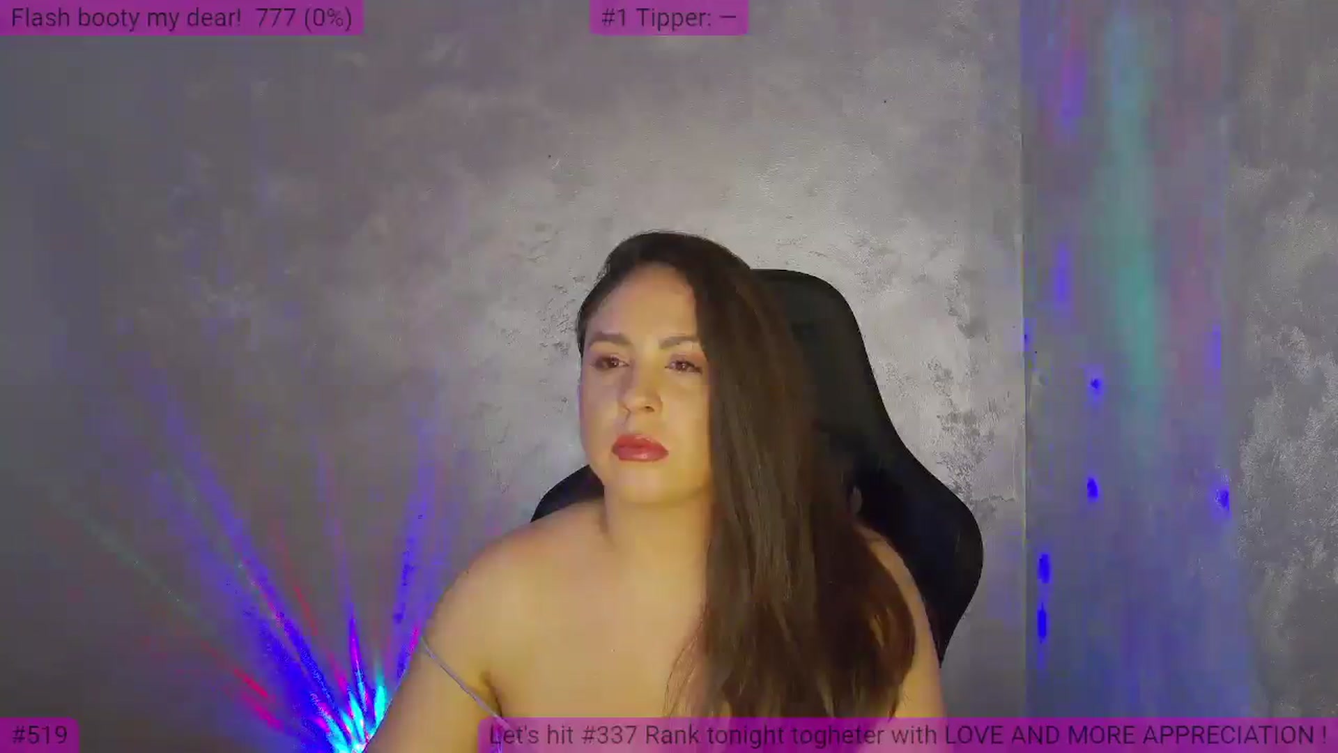Gallery image thumbnail from NotVanilla's myfreecams stream on, 09/19/2025, 23:03 image 7 of 20