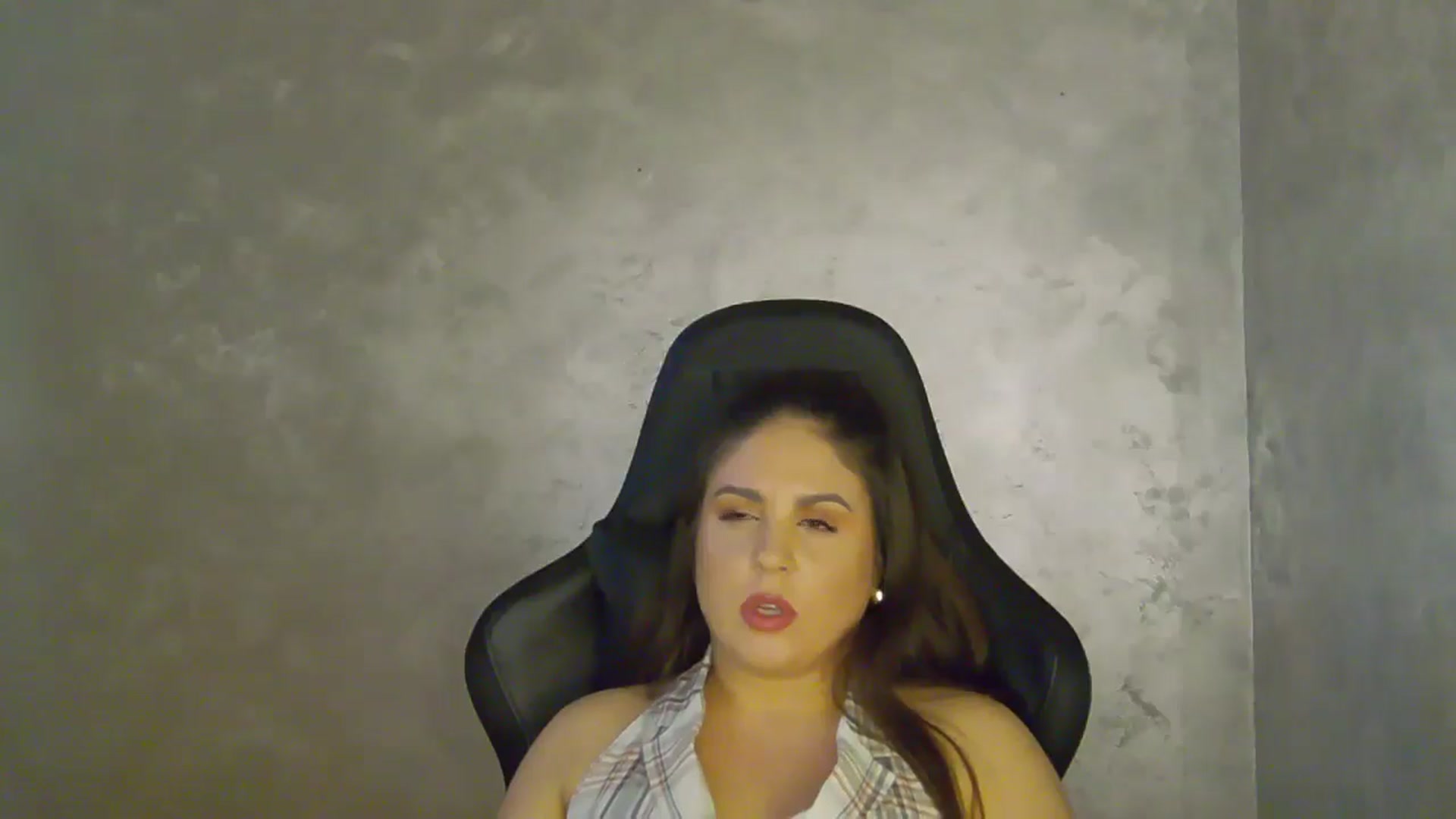 Gallery image thumbnail from NotVanilla's myfreecams stream on, 09/20/2025, 07:31 image 2 of 20