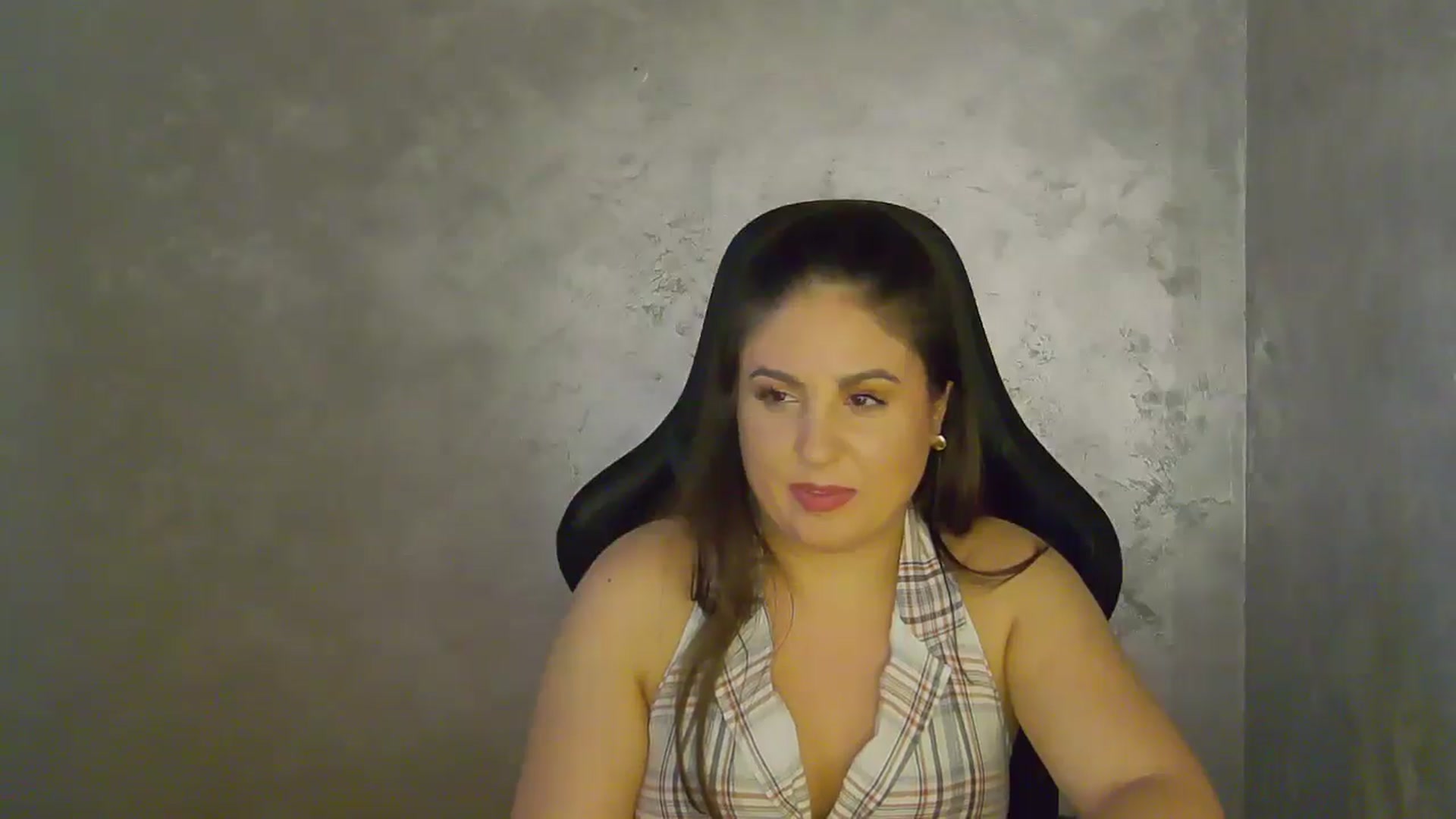 Gallery image thumbnail from NotVanilla's myfreecams stream on, 09/20/2025, 07:31 image 14 of 20