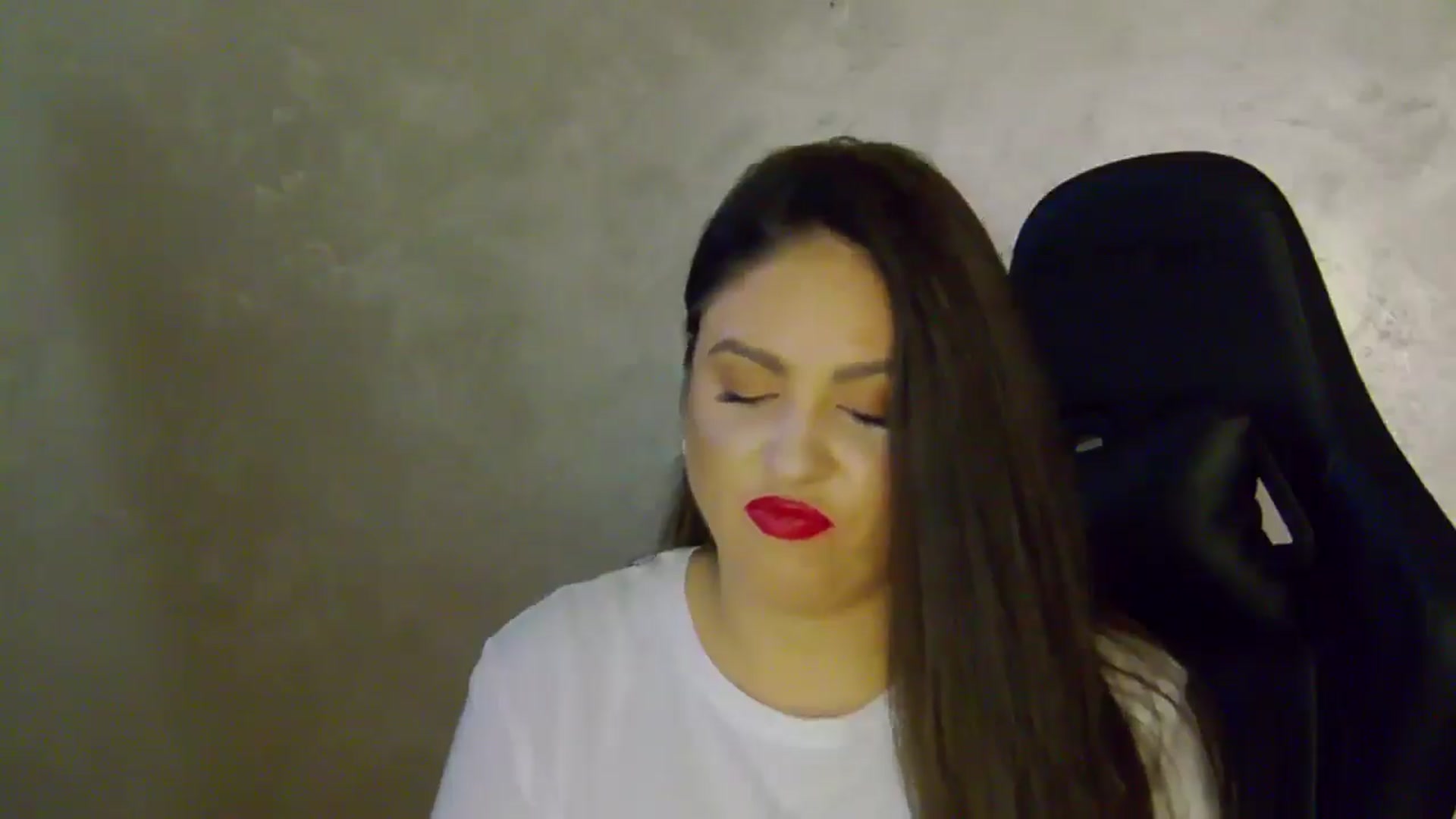 Gallery image thumbnail from NotVanilla's myfreecams stream on, 09/21/2025, 05:04 image 19 of 20