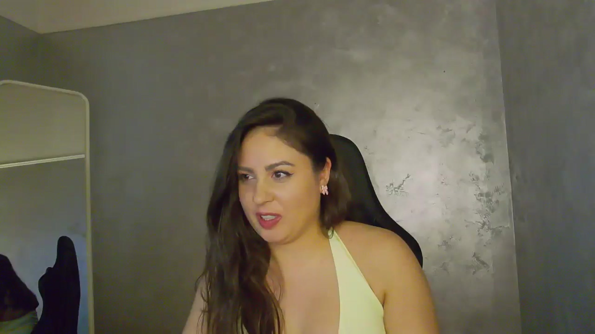Gallery image thumbnail from NotVanilla's myfreecams stream on, 09/23/2025, 01:57 image 20 of 20