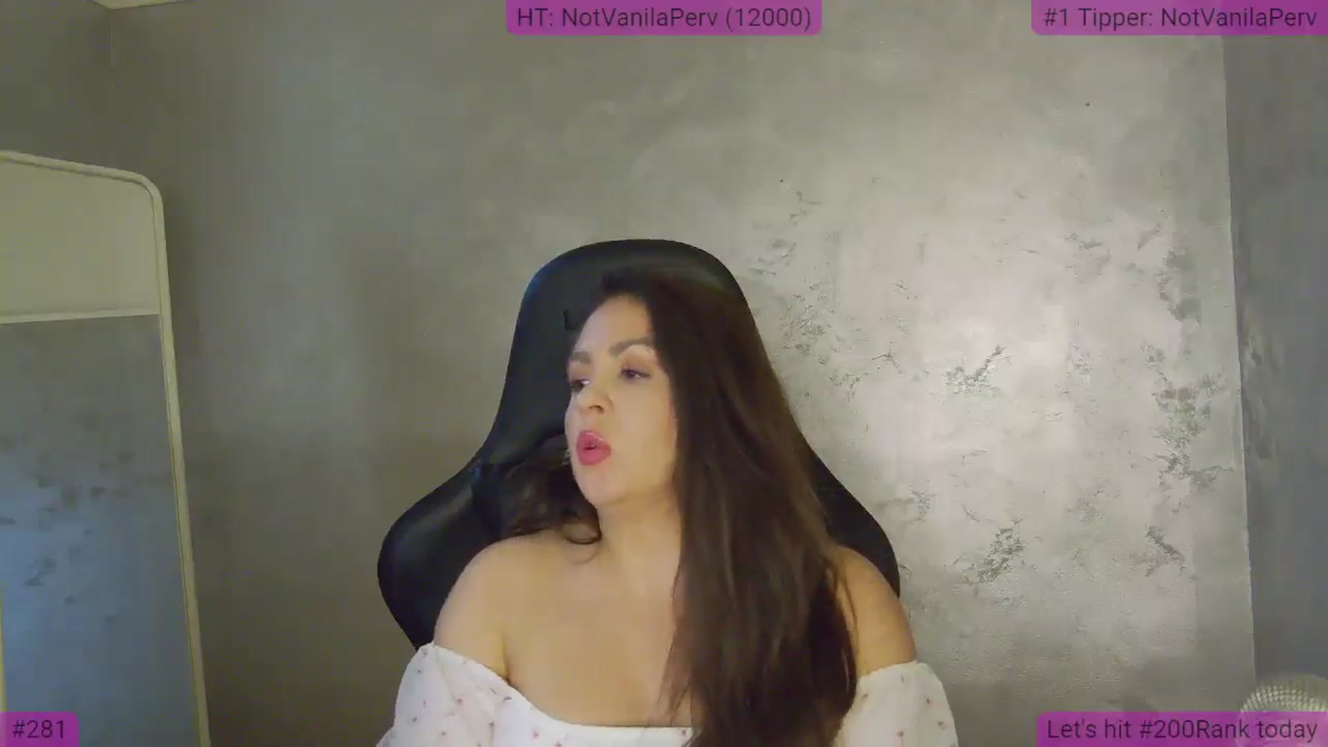 Gallery image thumbnail from NotVanilla's myfreecams stream on, 09/24/2025, 05:05 image 2 of 20