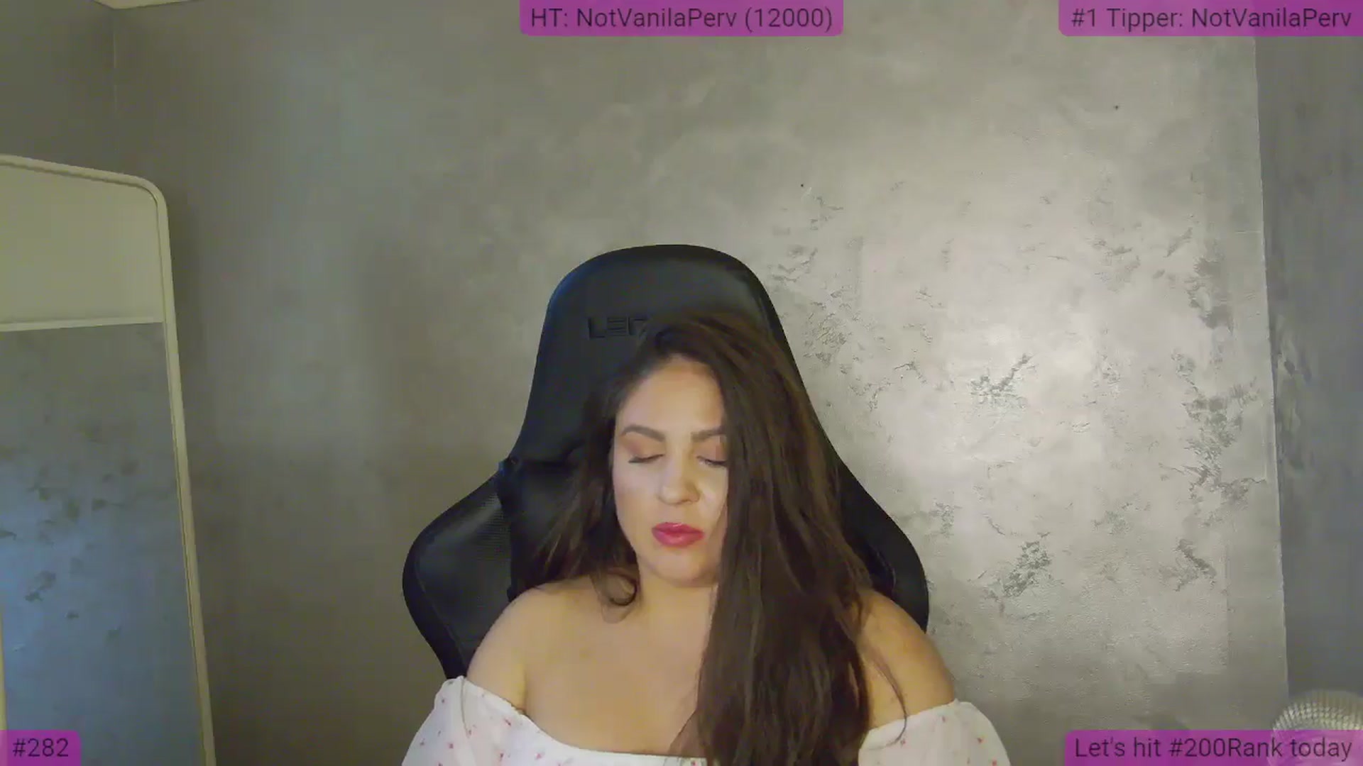 Gallery image thumbnail from NotVanilla's myfreecams stream on, 09/24/2025, 05:05 image 3 of 20
