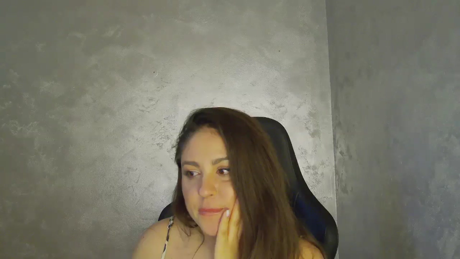 Gallery image thumbnail from NotVanilla's myfreecams stream on, 09/25/2025, 07:14 image 9 of 20