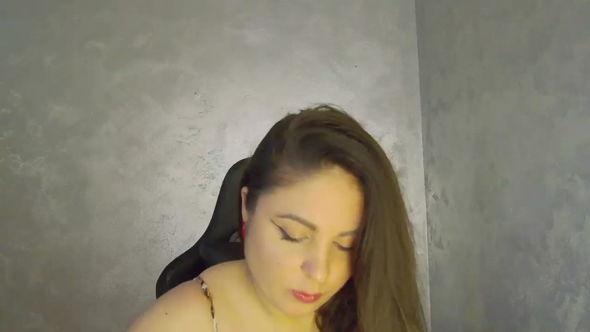 Gallery image thumbnail from NotVanilla's myfreecams stream on, 09/25/2025, 08:22 image 10 of 20
