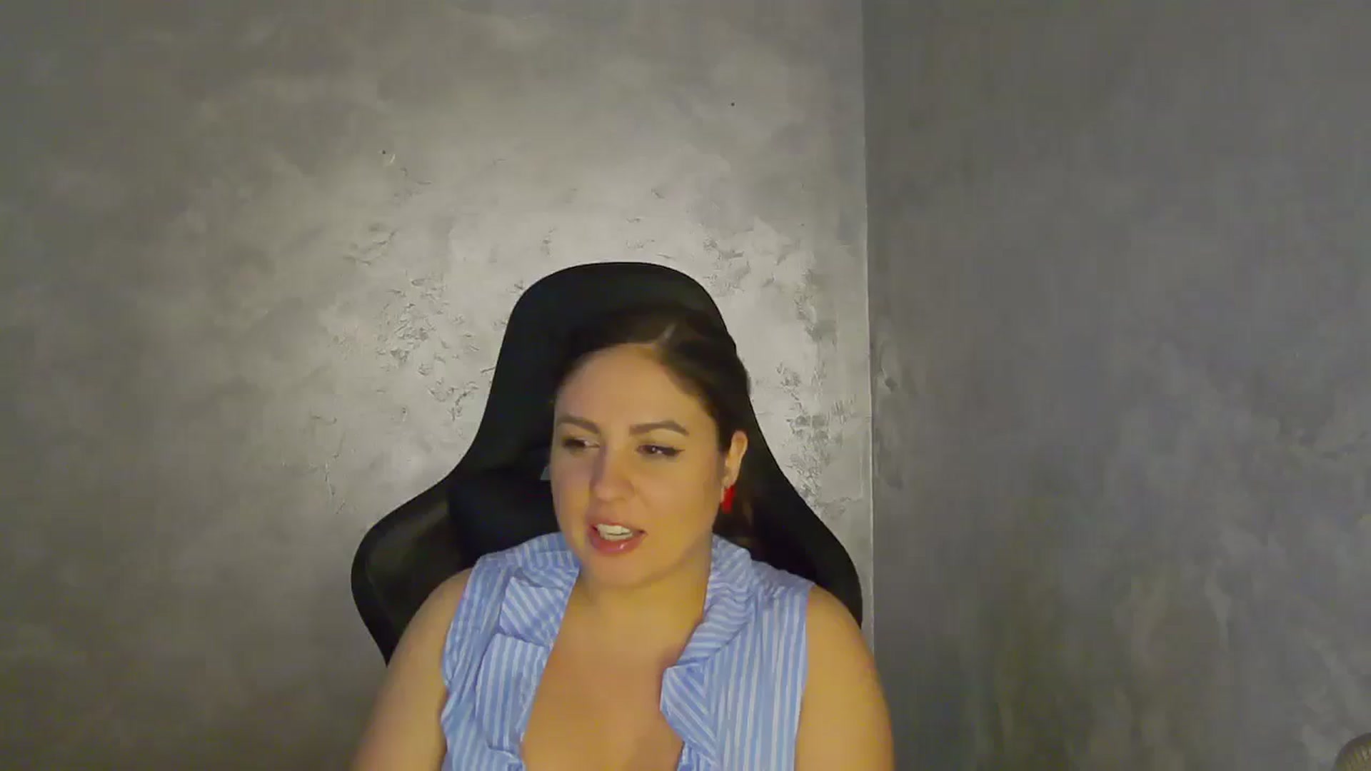 Gallery image thumbnail from NotVanilla's myfreecams stream on, 09/25/2025, 09:20 image 18 of 20