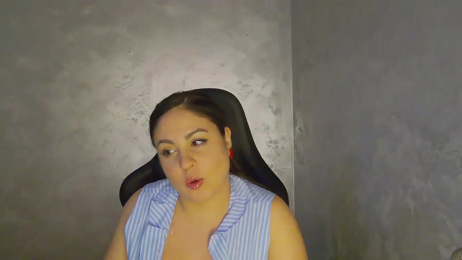 Gallery image thumbnail from NotVanilla's myfreecams stream on, 09/25/2025, 09:20 image 17 of 20