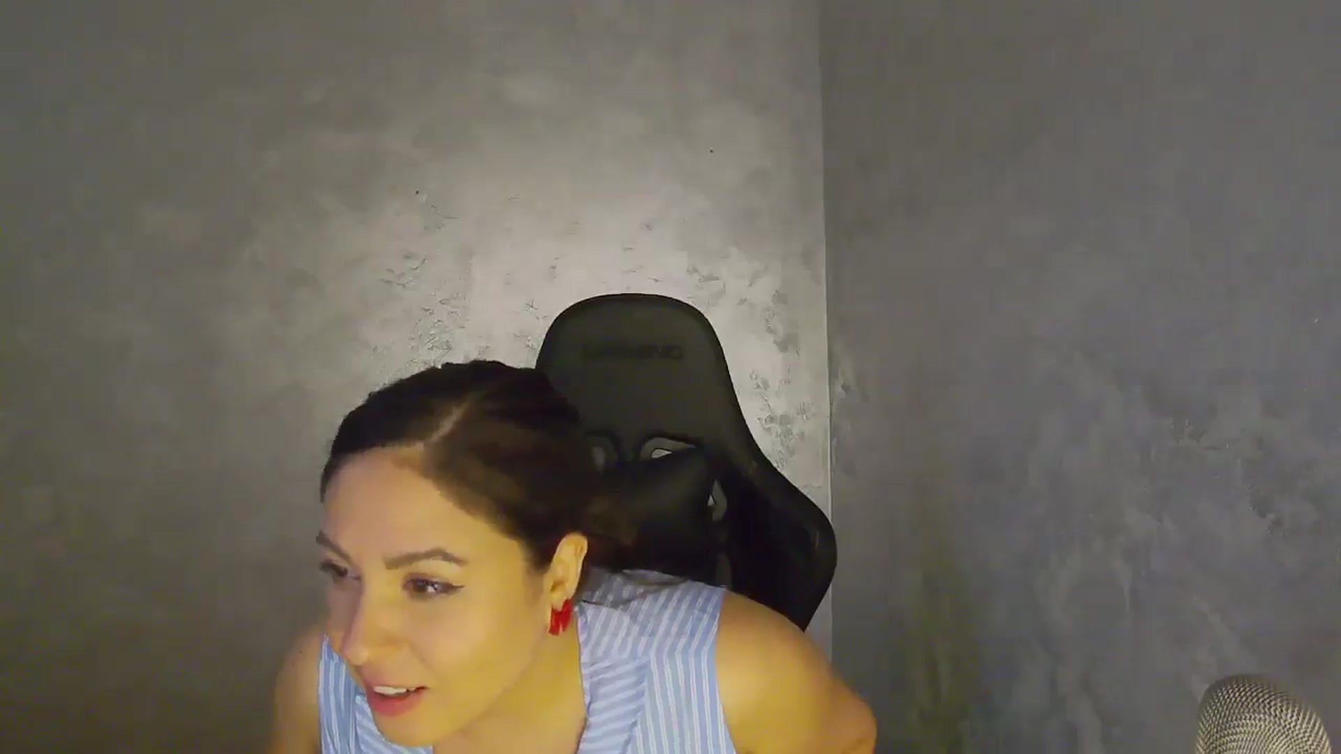 Gallery image thumbnail from NotVanilla's myfreecams stream on, 09/25/2025, 09:20 image 13 of 20