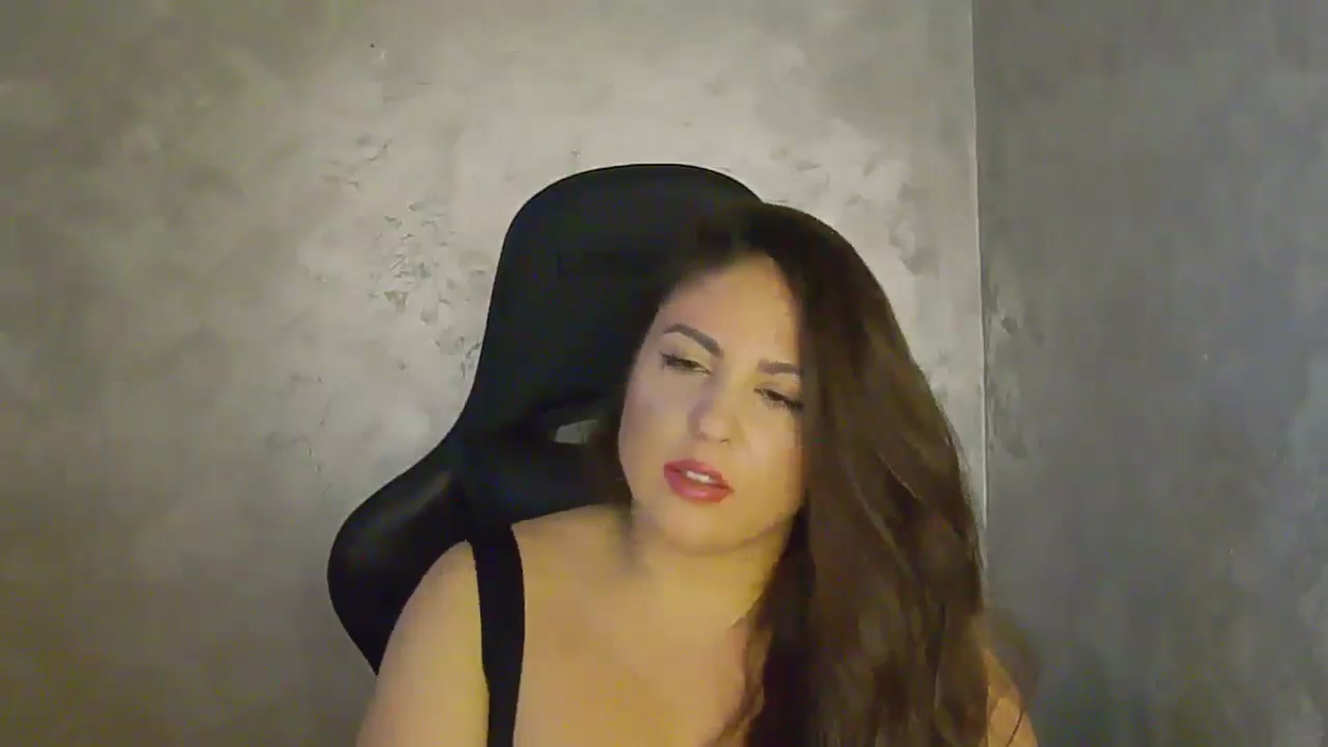 Gallery image thumbnail from NotVanilla's myfreecams stream on, 09/26/2025, 05:06 image 3 of 20