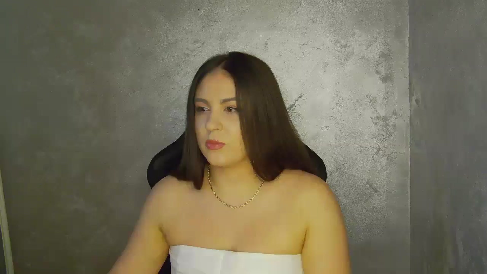 Gallery image thumbnail from NotVanilla's myfreecams stream on, 10/01/2025, 21:43 image 18 of 20
