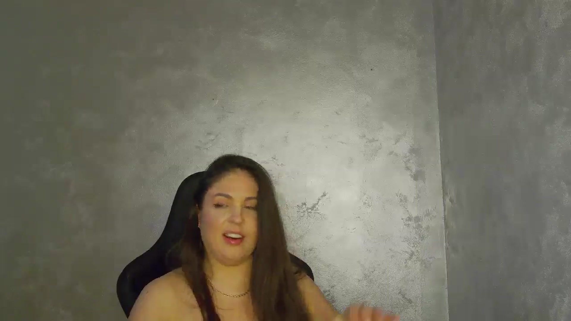 Gallery image thumbnail from NotVanilla's myfreecams stream on, 10/02/2025, 02:59 image 18 of 20