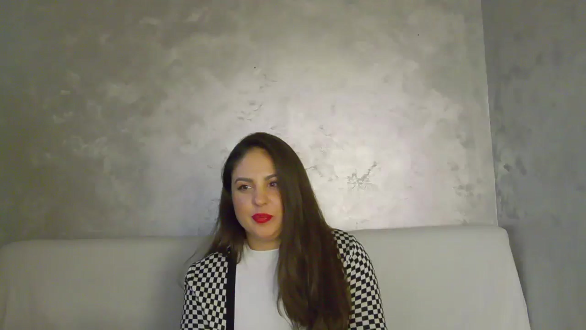 Gallery image thumbnail from NotVanilla's myfreecams stream on, 10/08/2025, 08:25 image 16 of 20