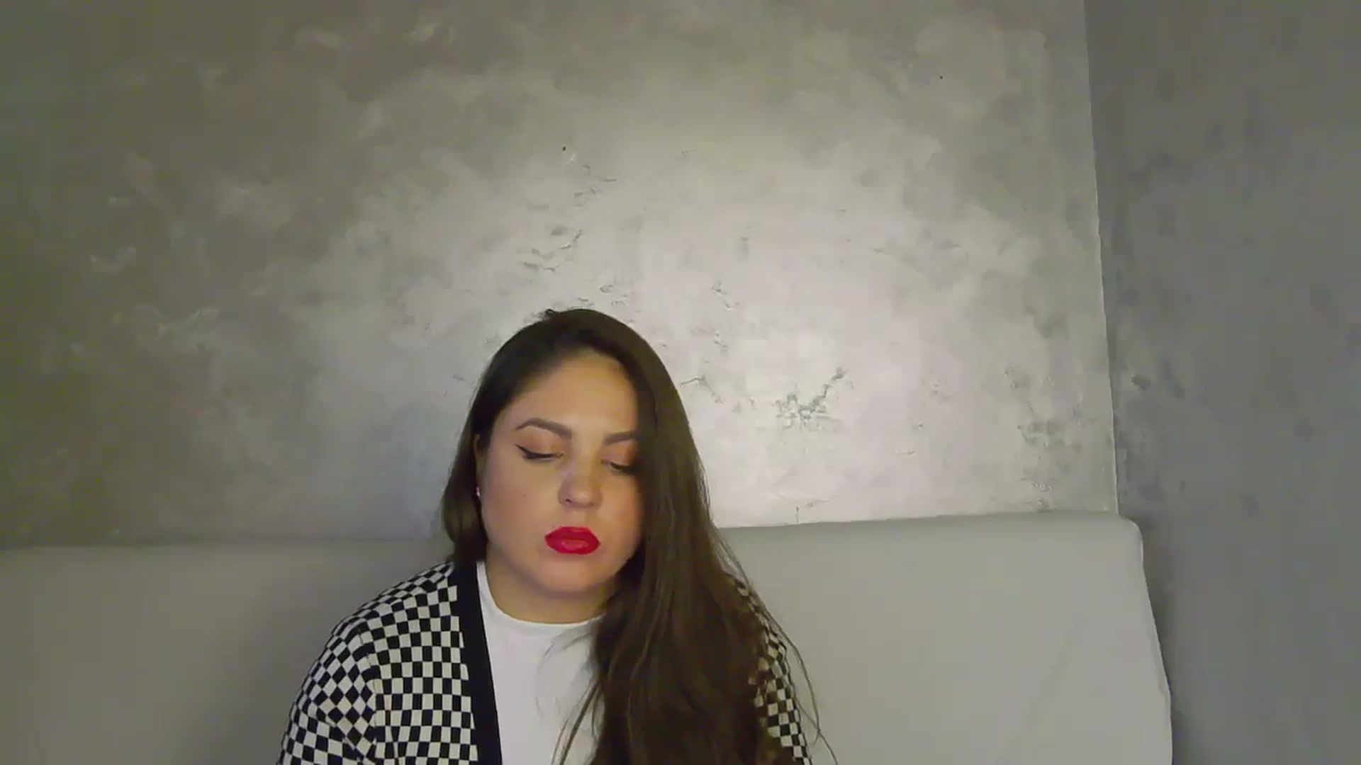 Gallery image thumbnail from NotVanilla's myfreecams stream on, 10/08/2025, 08:25 image 3 of 20