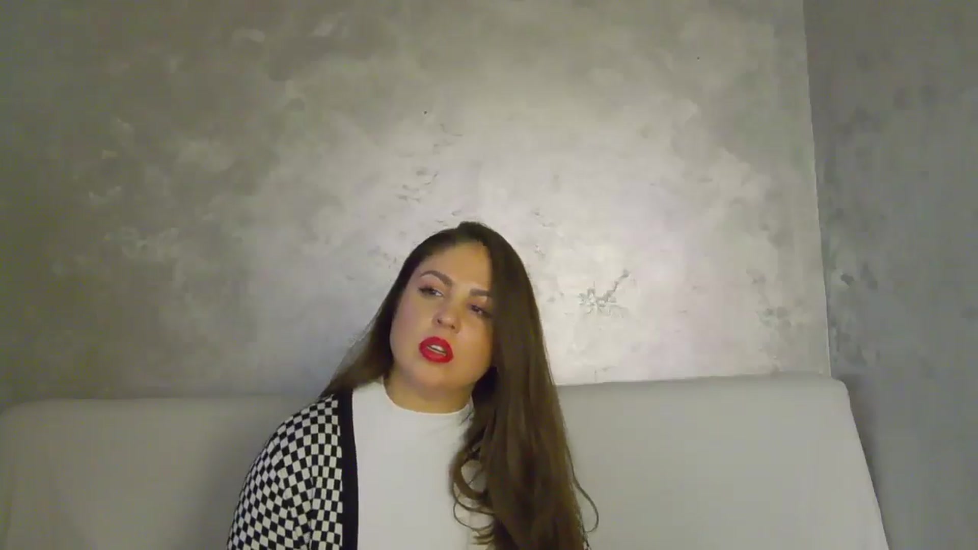 Gallery image thumbnail from NotVanilla's myfreecams stream on, 10/08/2025, 08:25 image 15 of 20