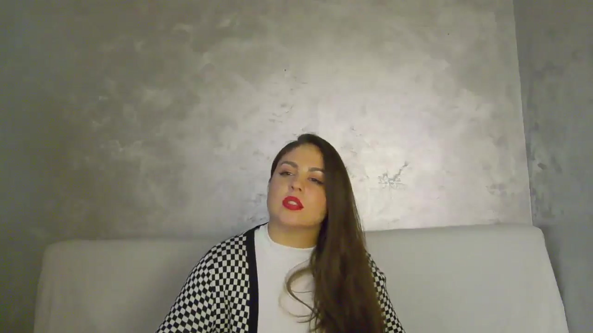 Gallery image thumbnail from NotVanilla's myfreecams stream on, 10/08/2025, 08:25 image 19 of 20