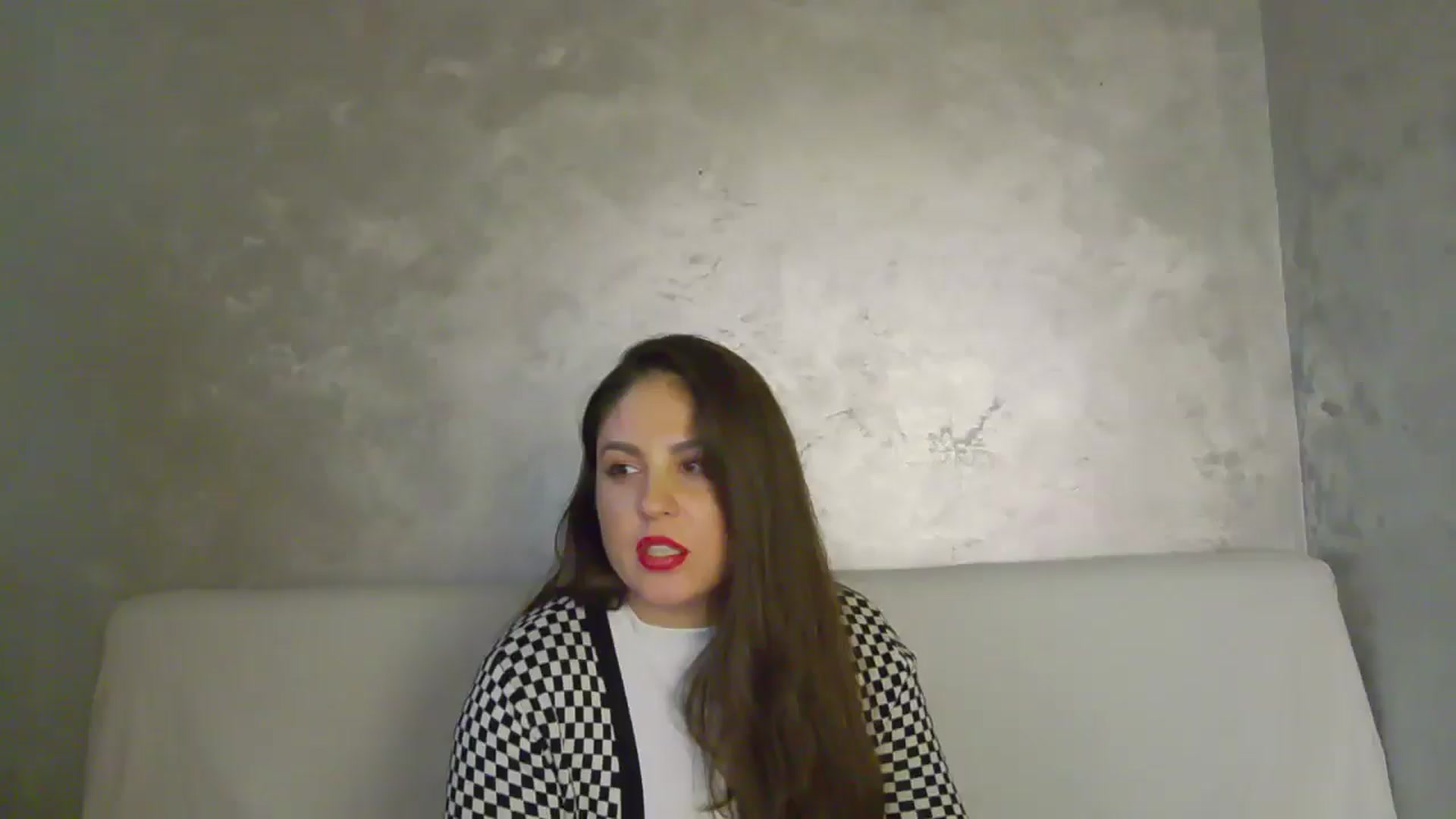 Gallery image thumbnail from NotVanilla's myfreecams stream on, 10/08/2025, 08:25 image 18 of 20