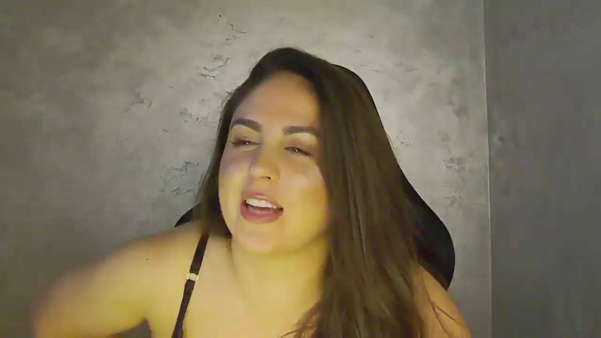 Gallery image thumbnail from NotVanilla's myfreecams stream on, 10/09/2025, 23:33 image 13 of 20