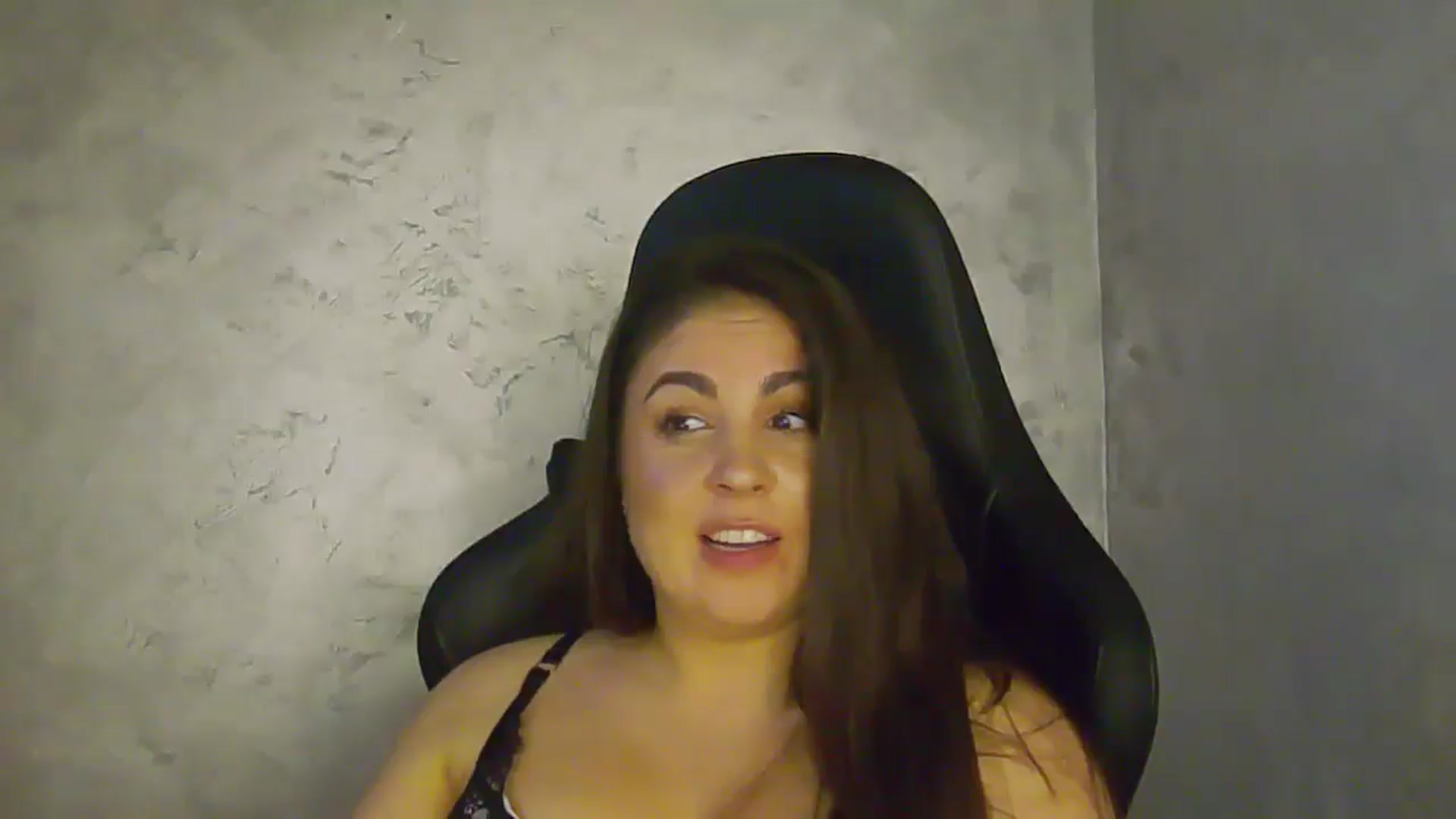 Gallery image thumbnail from NotVanilla's myfreecams stream on, 10/10/2025, 01:05 image 13 of 20