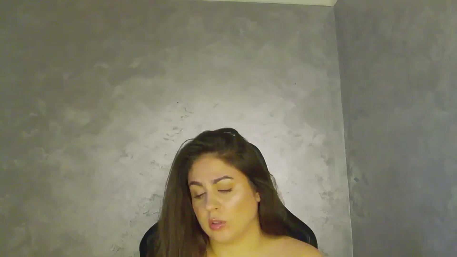 Gallery image thumbnail from NotVanilla's myfreecams stream on, 10/10/2025, 01:05 image 20 of 20